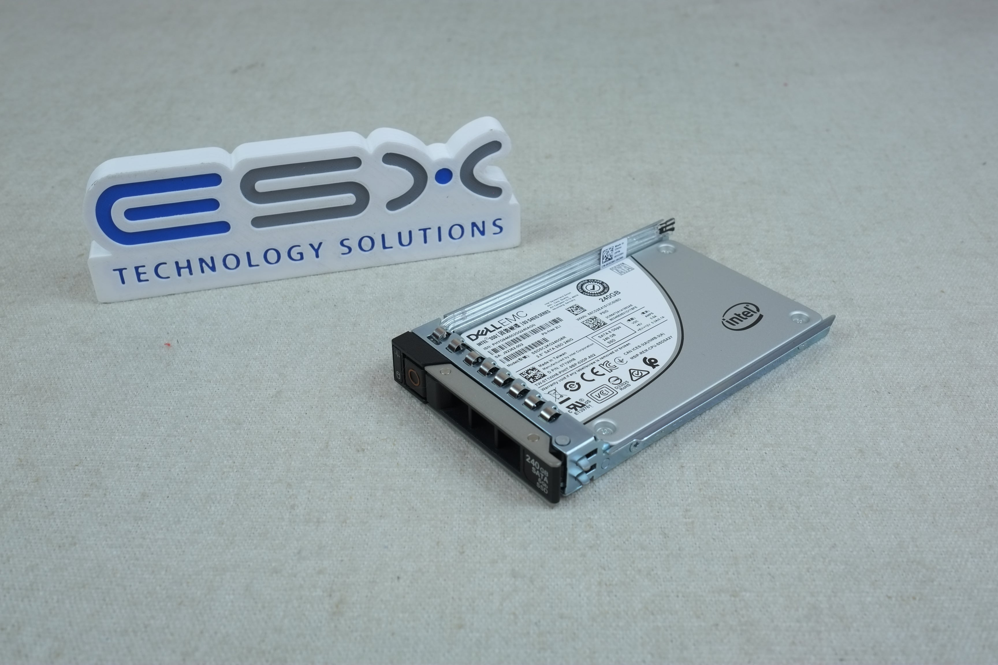 Dell T1WH8 240GB 6Gb/s 2.5” SATA Mix Use SSD Intel SSDSC2KG240