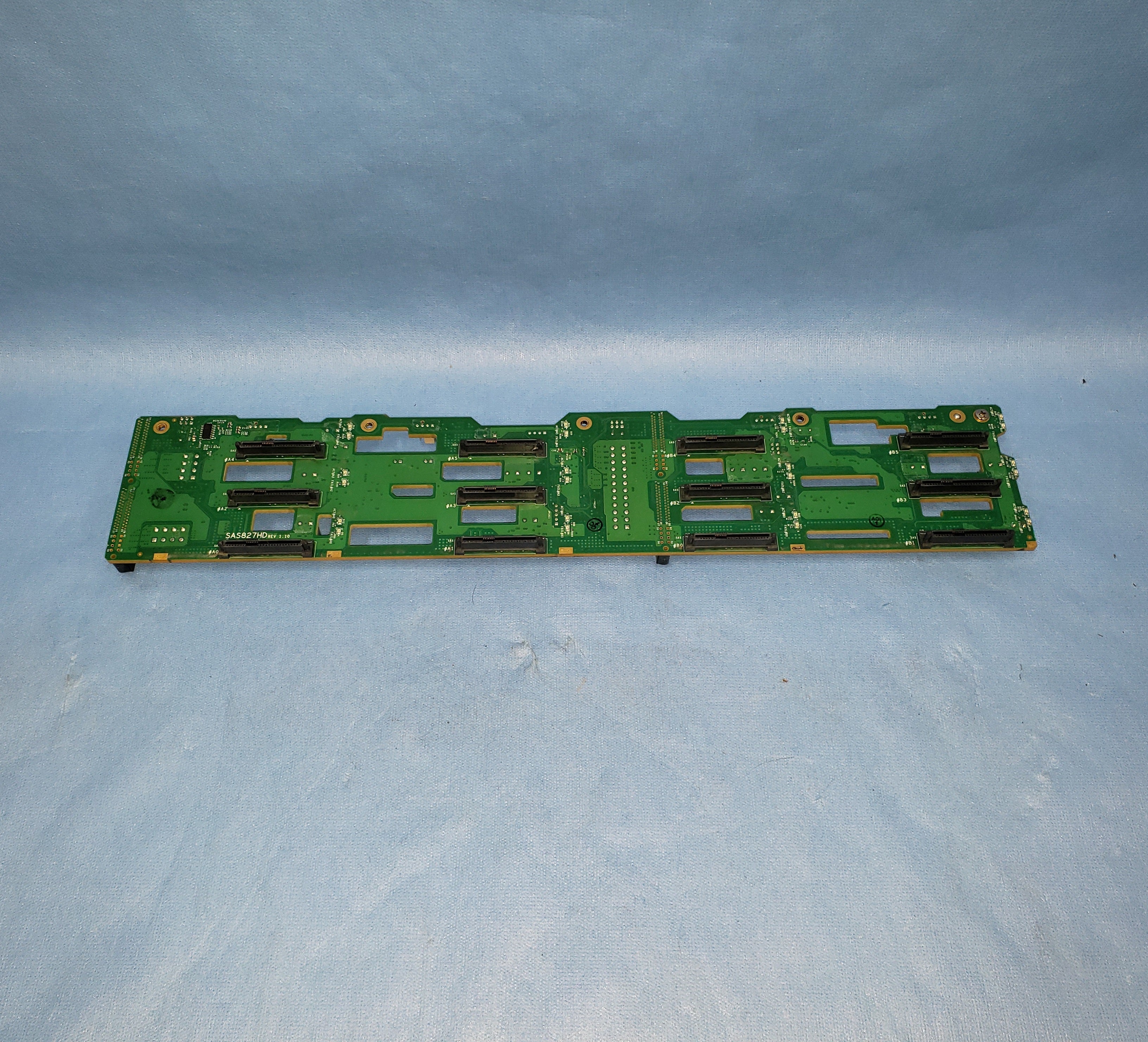 SuperMicro SAS827HD 12x 3.5” SAS / SATA CSE-827 Server Backplane