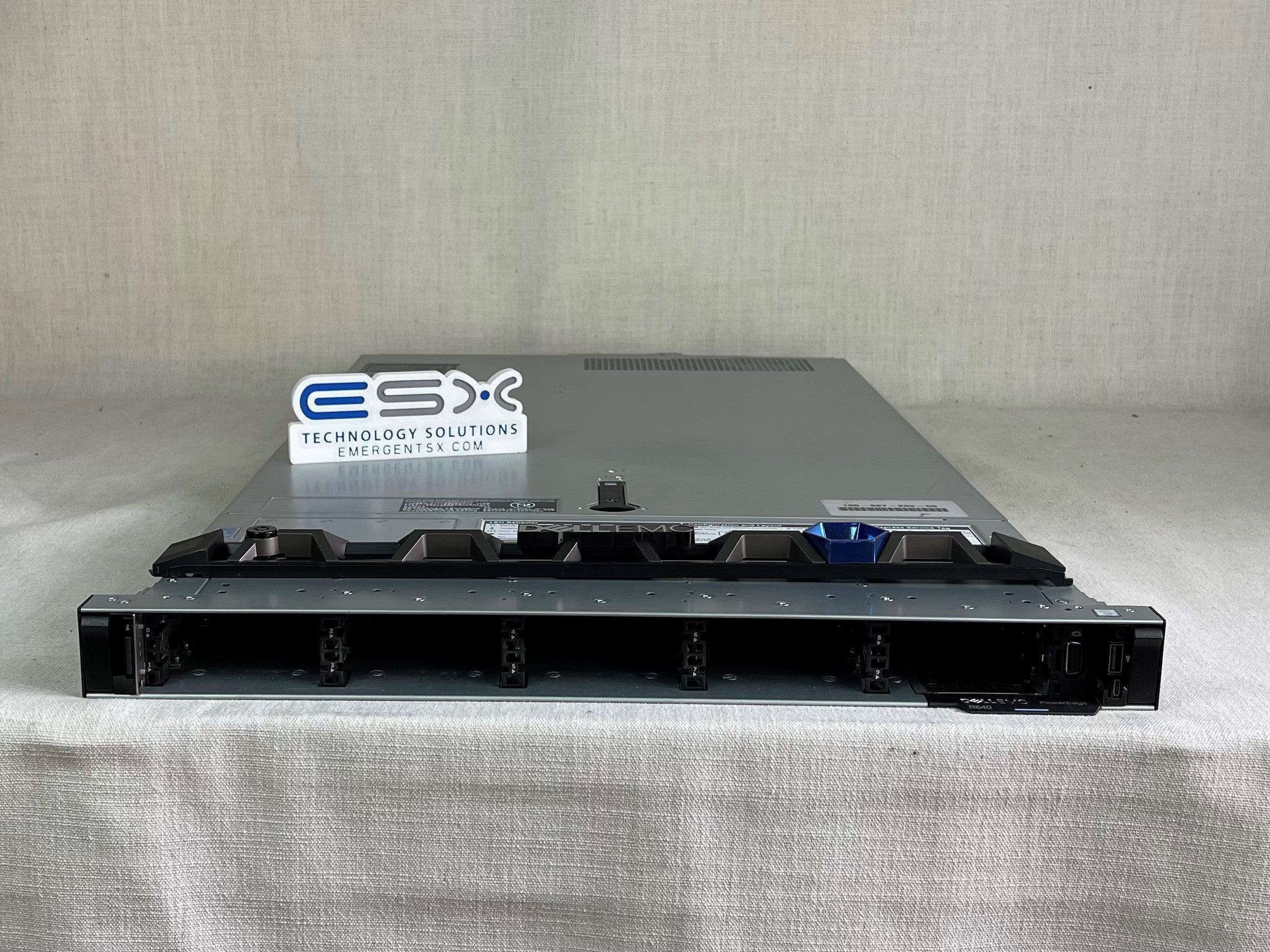 Dell PowerEdge R640 10SFF 2x Gold 5218 32 Core Server 256GB 10x 1.92TB SSD 10G