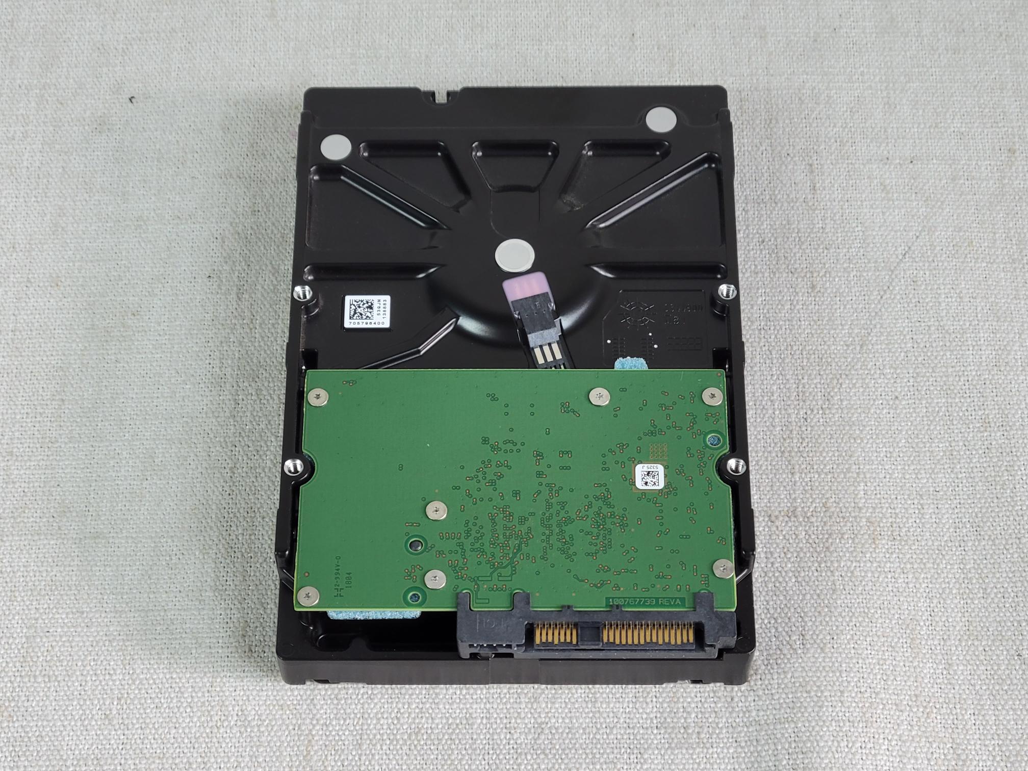 Lot of 5x Seagate ST3000NM0035 3TB 7.2k 12Gb/s 3.5” SAS Hard Drive SED