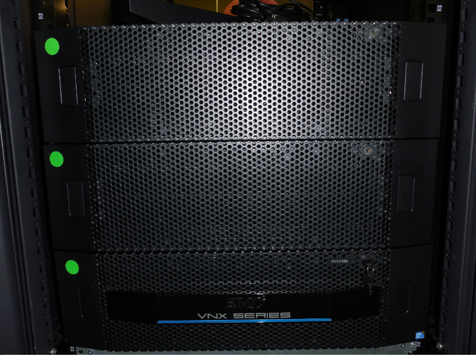 EMC VNX5500 – 9TB SAN – 15 x 600GB 15K