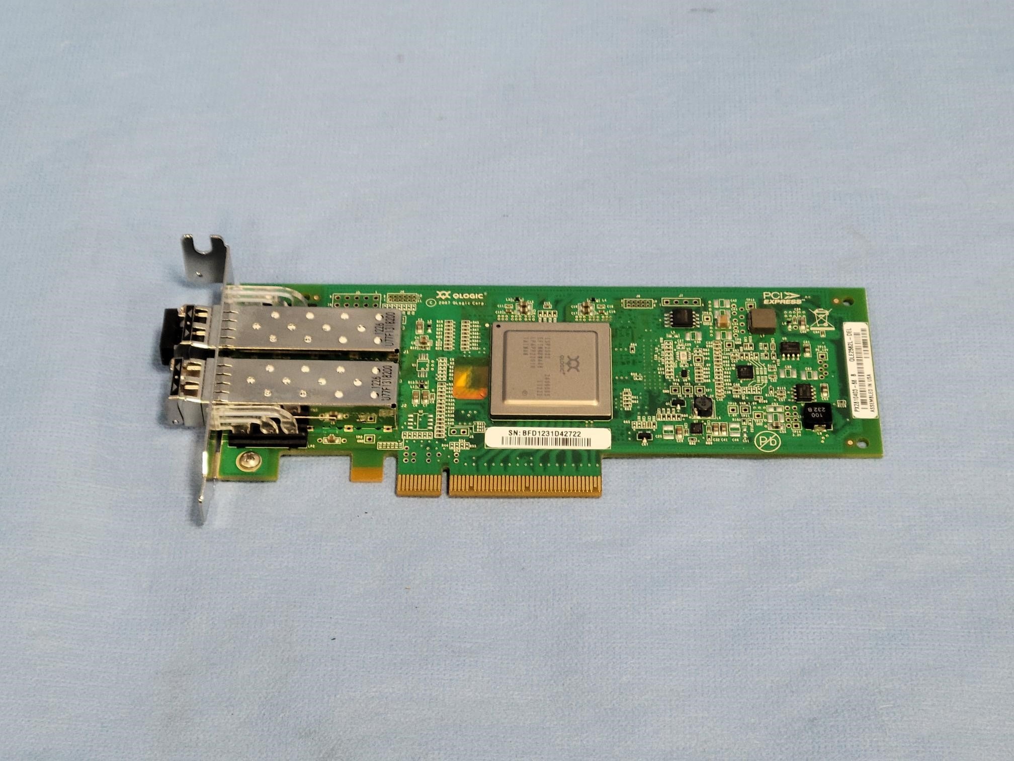 Dell QLogic QLE2562L-DEL Dual-Port 8Gb/s FC HBA VX60F - Low Profile Bracket