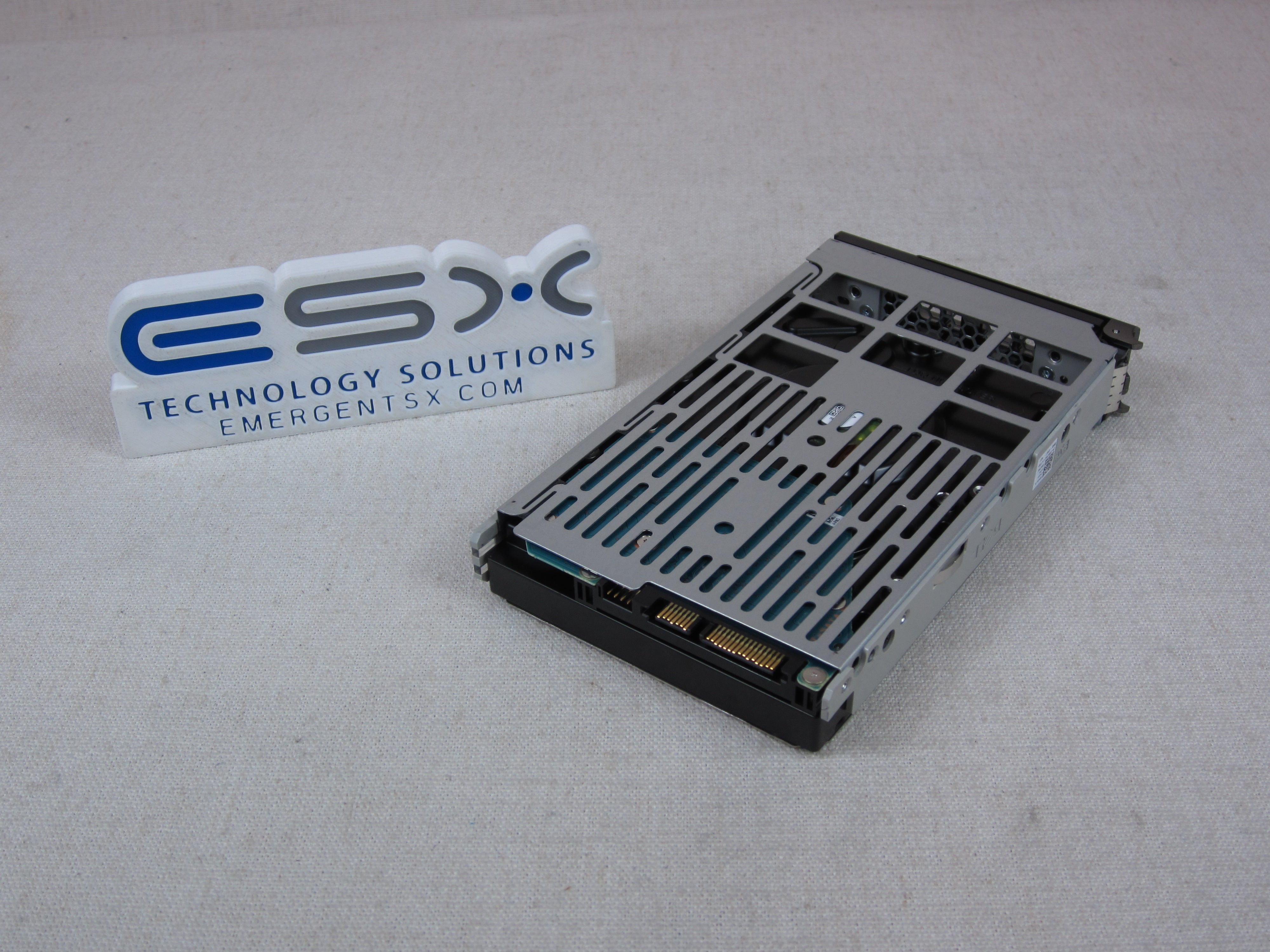Dell K4M5W 1TB 7.2k 6Gb/s 3.5” SATA Hard Drive MG04ACA100NY w/ 13G Tray
