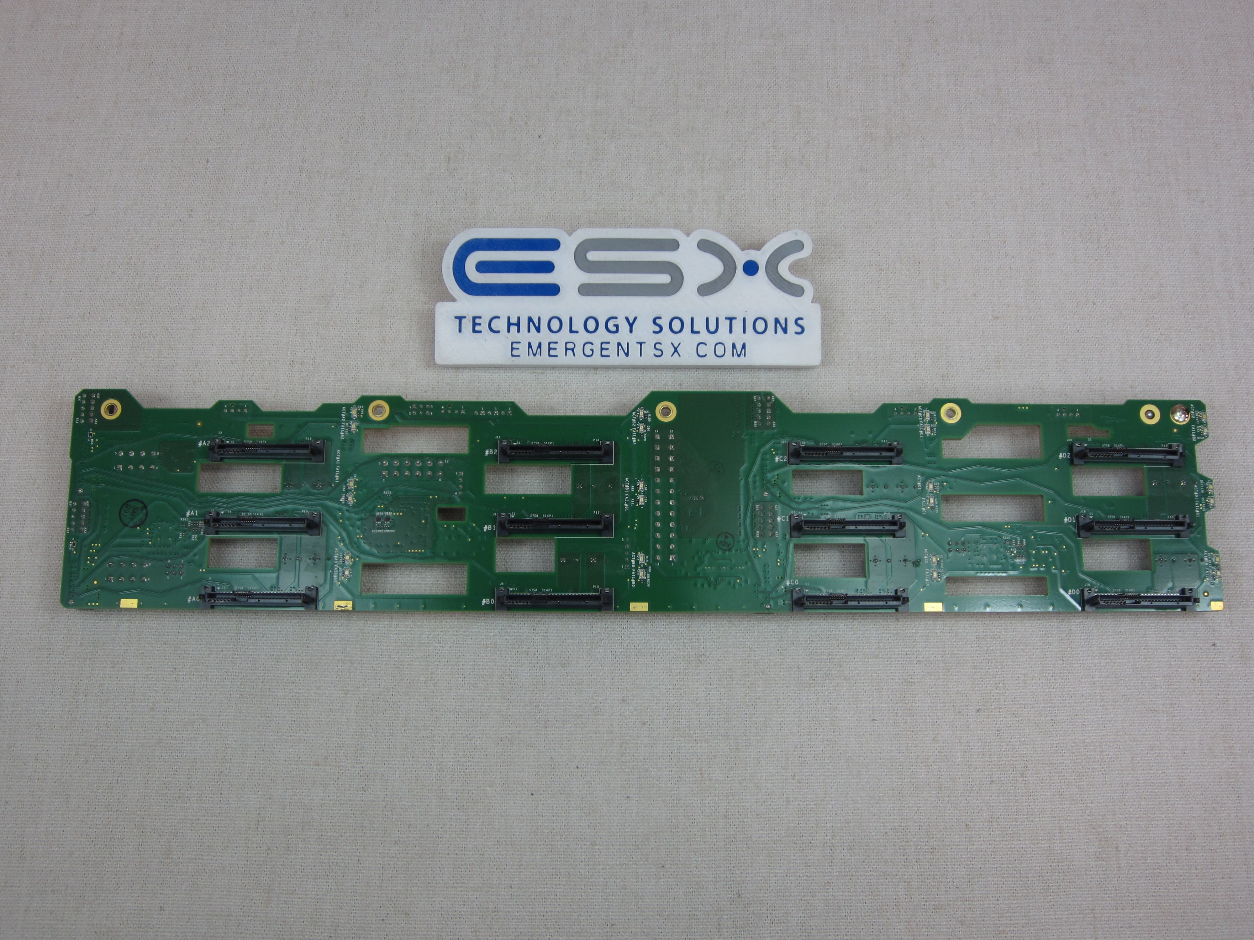 Supermicro Nutanix BPN-SAS3-827HQ-NI22 12x 3.5" SAS/SATA 2U / 4 Node Backplane