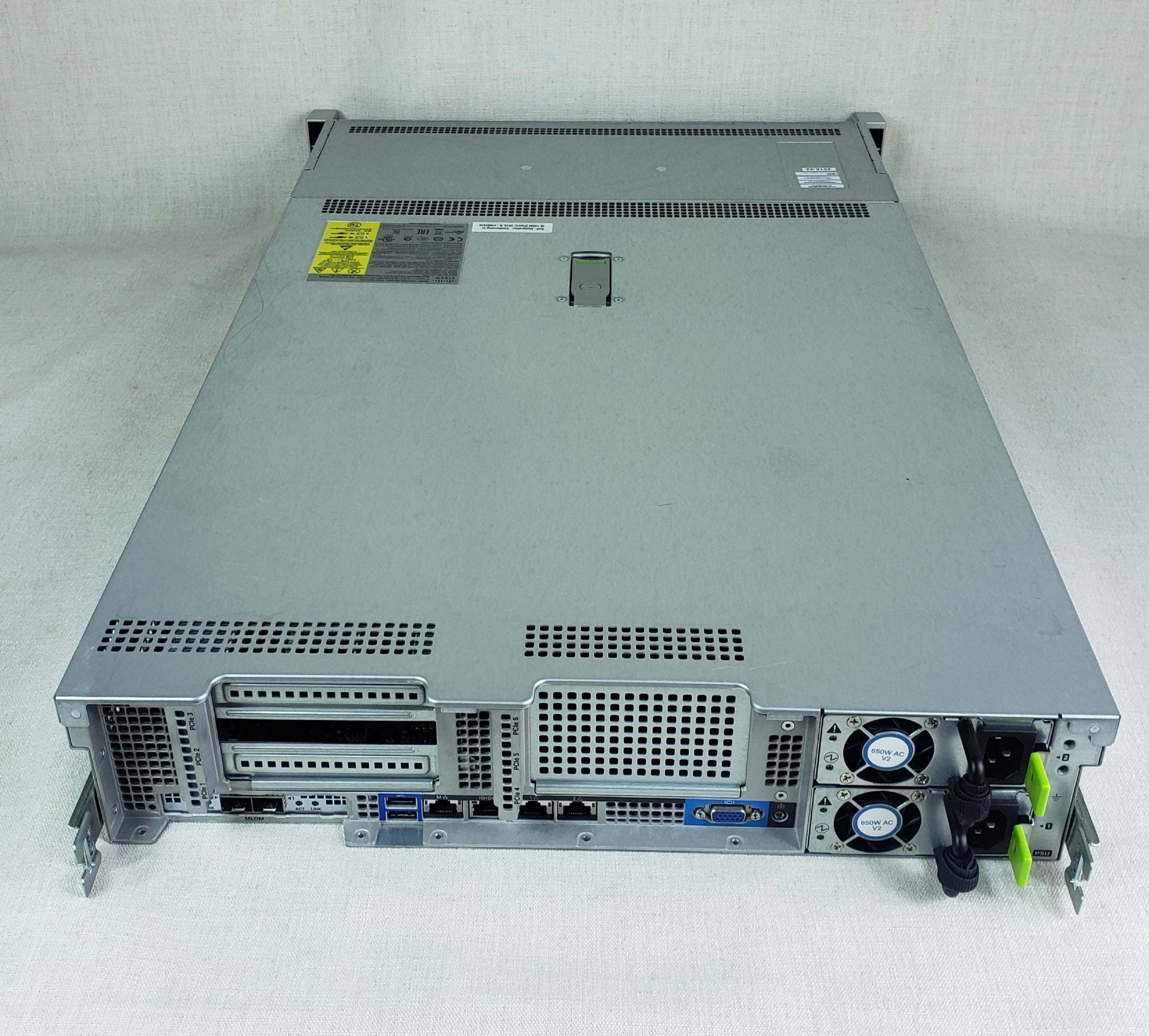 Cisco UCSC-C240-M4S2 2U 16x 2.5” Barebones CTO Server – 2x HS, 2x 650W PSU