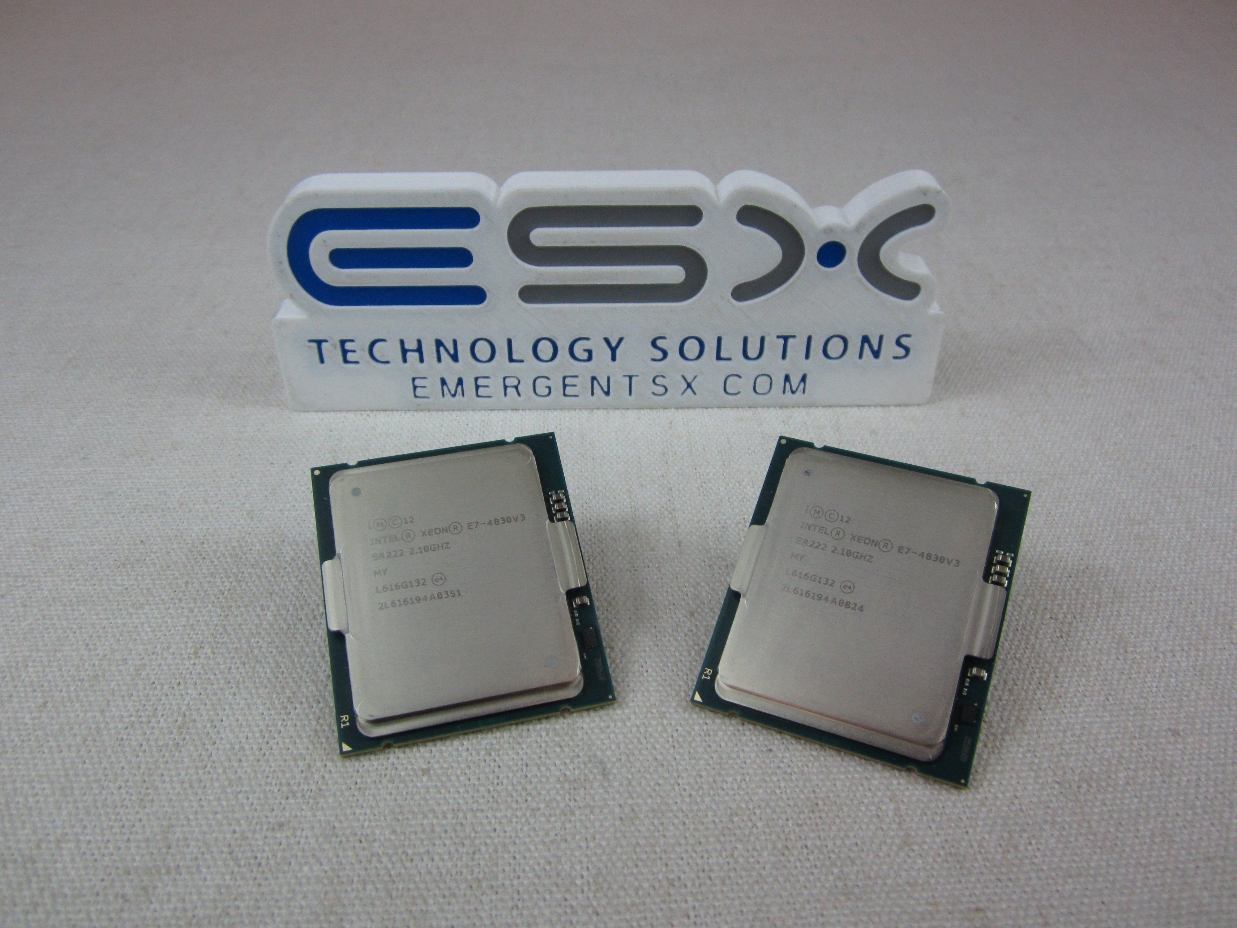 Lot of 2x Intel Xeon 12-Core E7-4830v3 @ 2.1GHz, 30MB, 115W Processor SR222 CPU