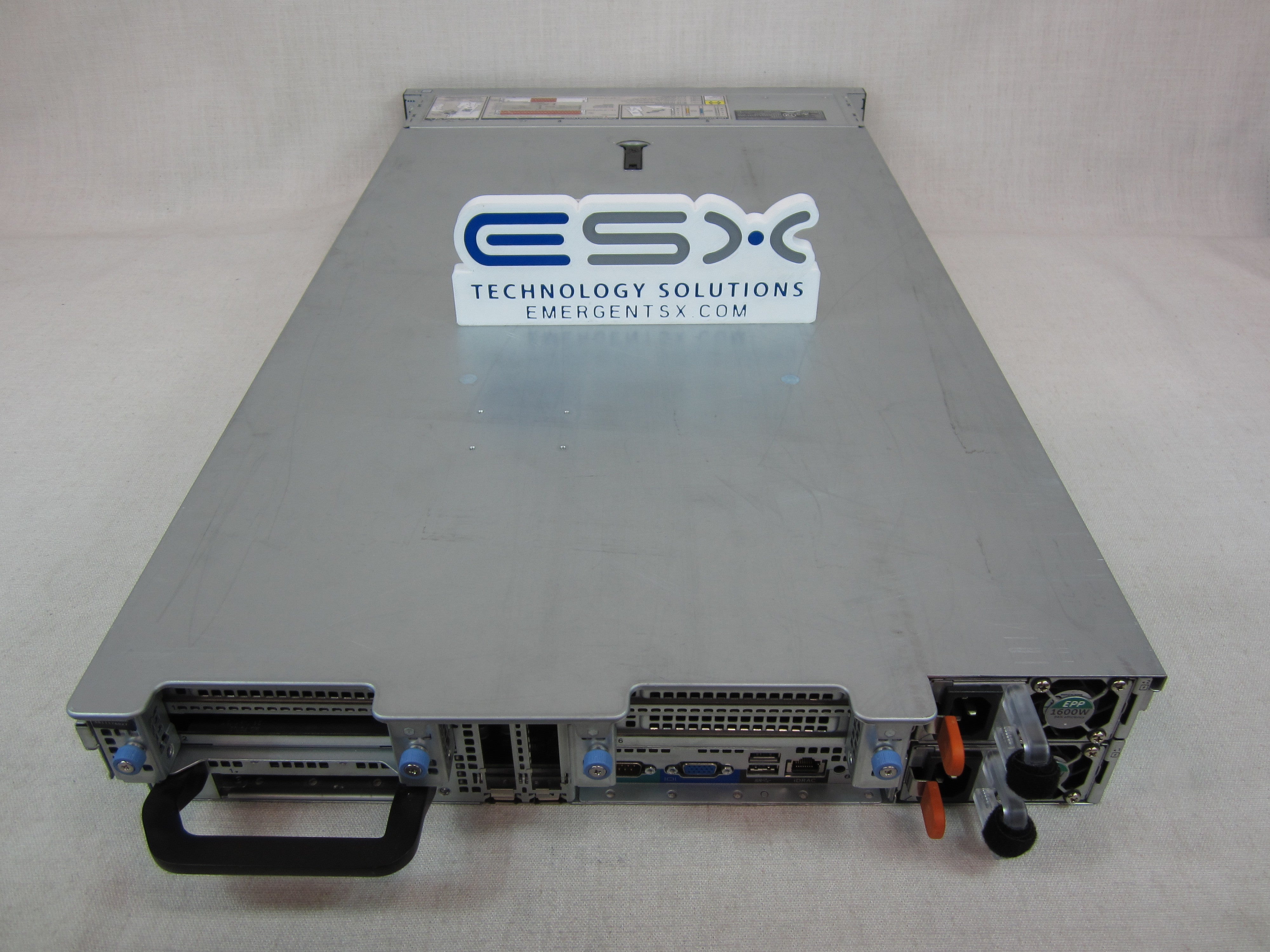 Dell PowerEdge R840 Server 4x Platinum 8276 2.2GHz 102 Core 1TB RAM 2x 1.92TB