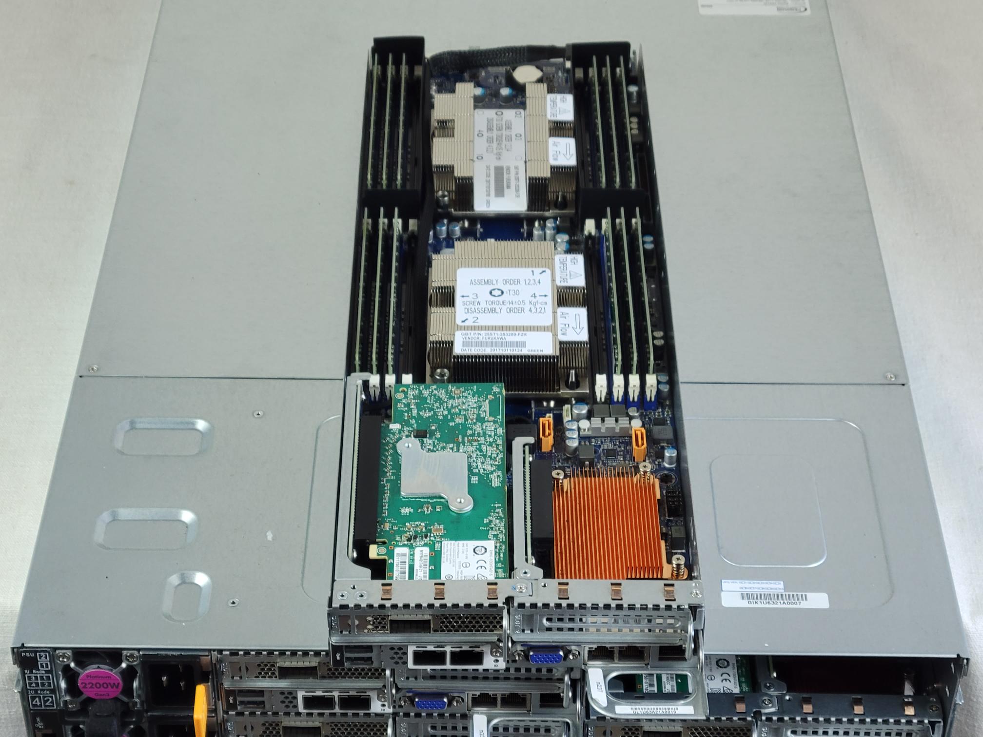 Penguin Computing Relion XE2142 2U 24x 2.5” 4Node Server 8x Xeon Gold 6148 512GB