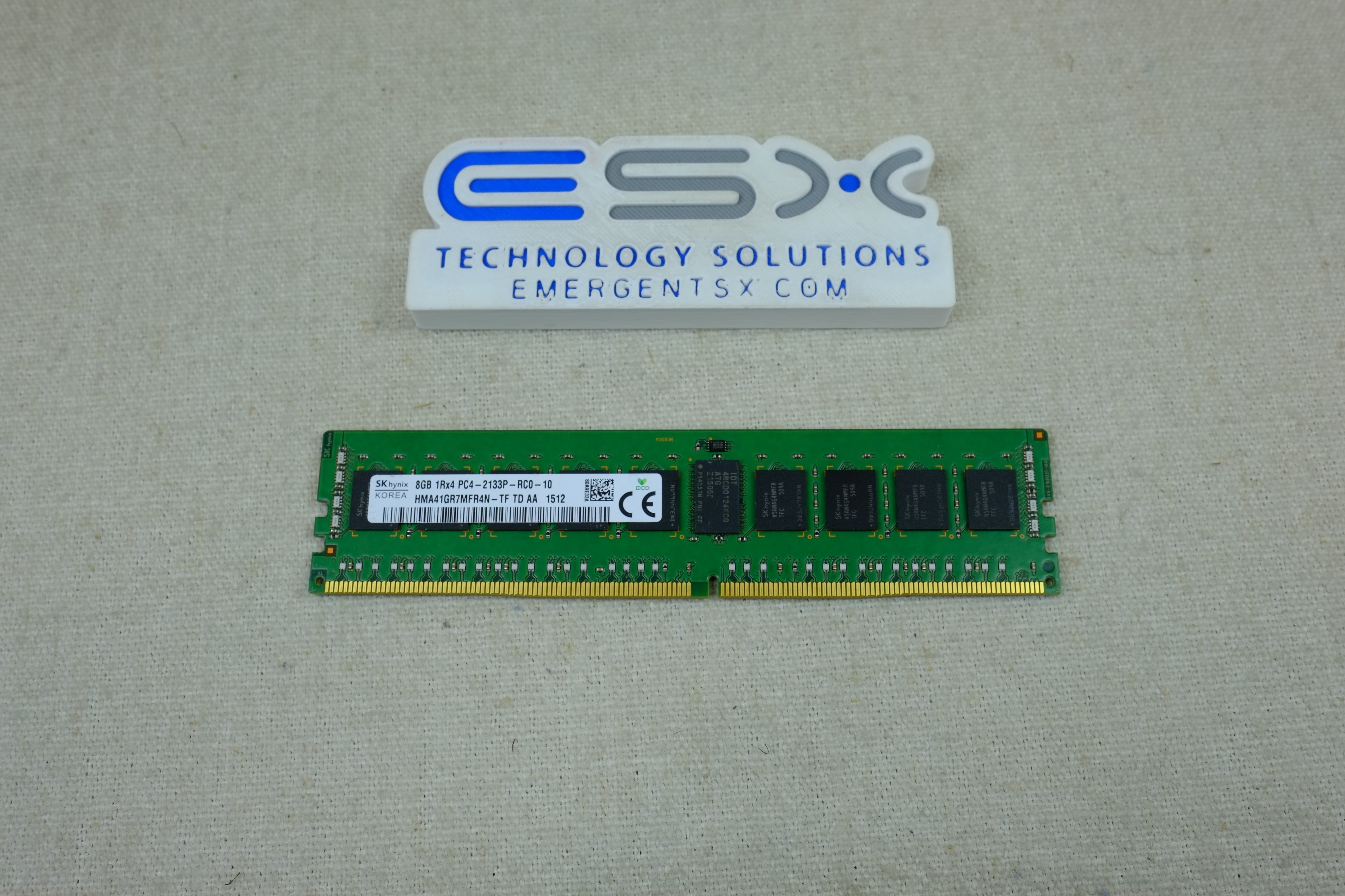 Hynix HMA41GR7MFR4N-TF 8GB 1Rx4 PC4-2133P DDR4 ECC RDIMM Server Memory