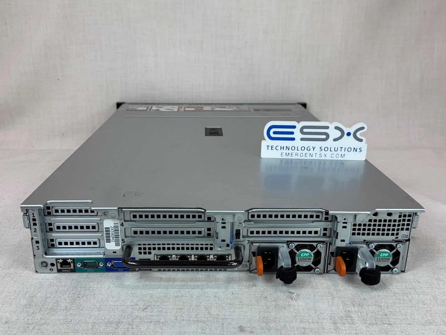 Dell PowerEdge XC730 16x 2.5” Server(same as R730) – 2x 22C E5-2699v4, 128GB RAM