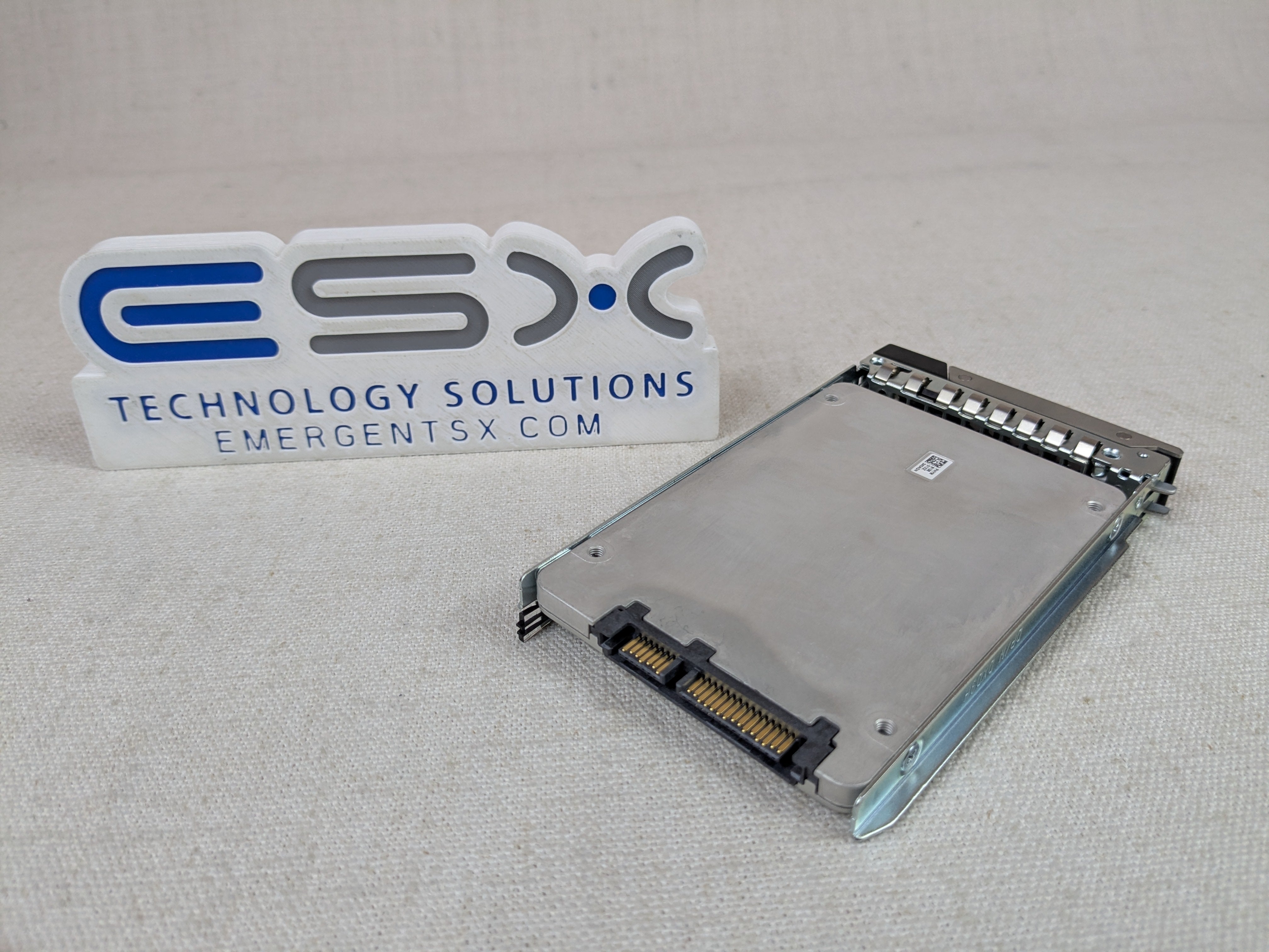 Dell V6YD5 240GB 6Gb/s 2.5" SATA SSD DC S4600 Series SSDSC2KG240G7R w/ 14G Tray