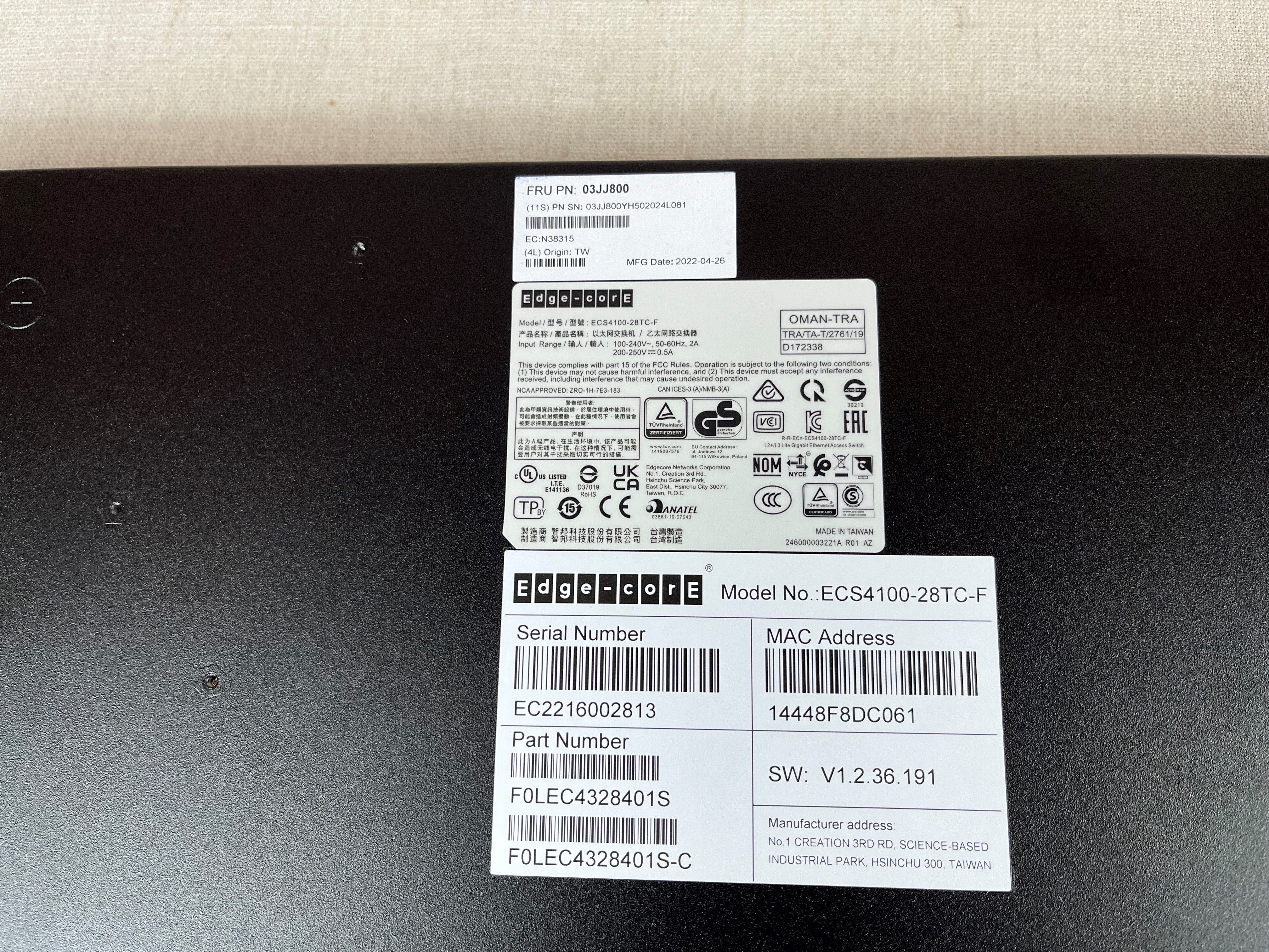 EDGECORE 24x 1G Copper L2 Enterprise Switch ECS4100-28TC-F