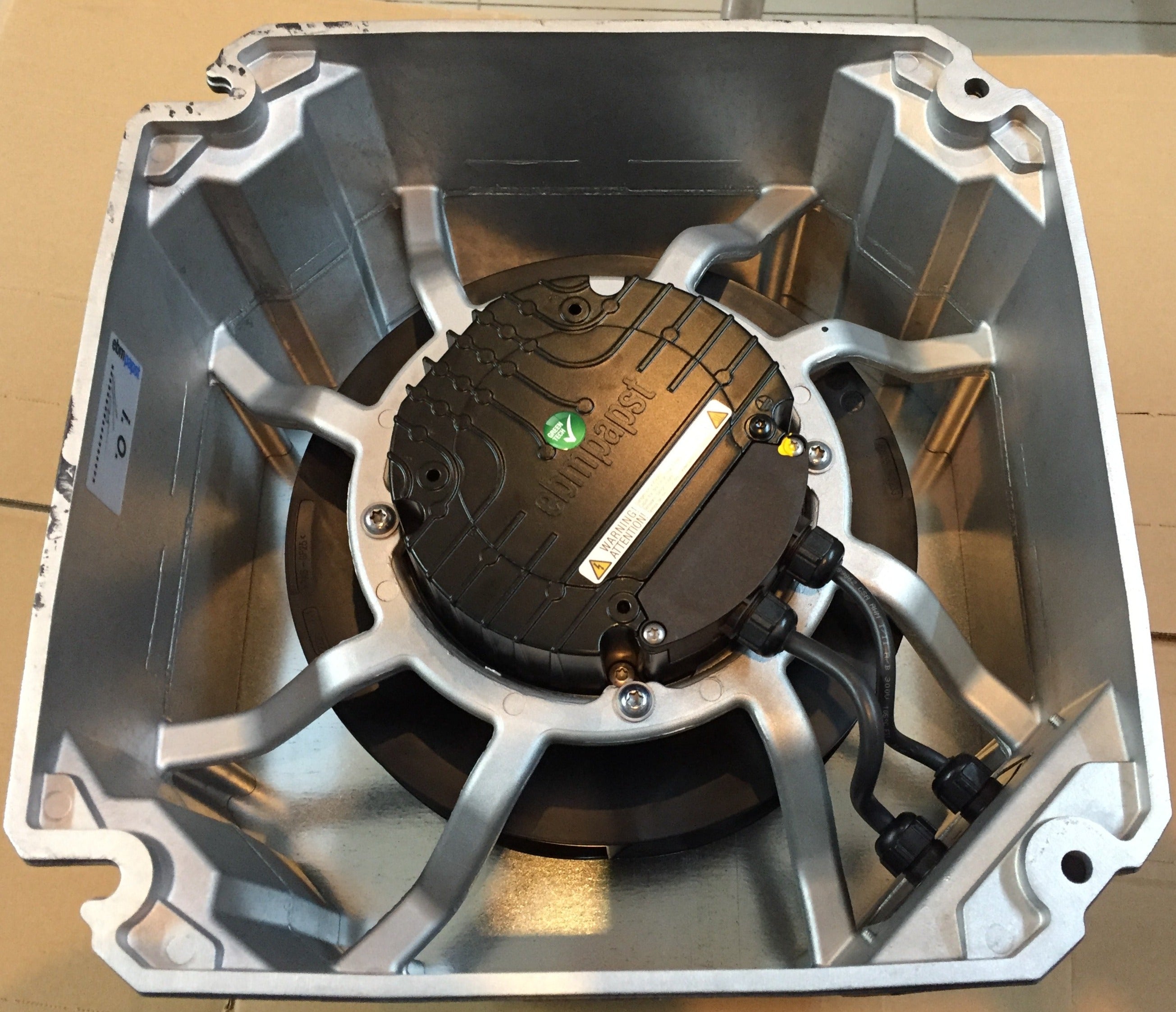 GR25V-6IK.BD.1R ZIEHL-ABEGG centrifugal fan 200-277V 0.24kW 1.2/0.88A 2900rpm