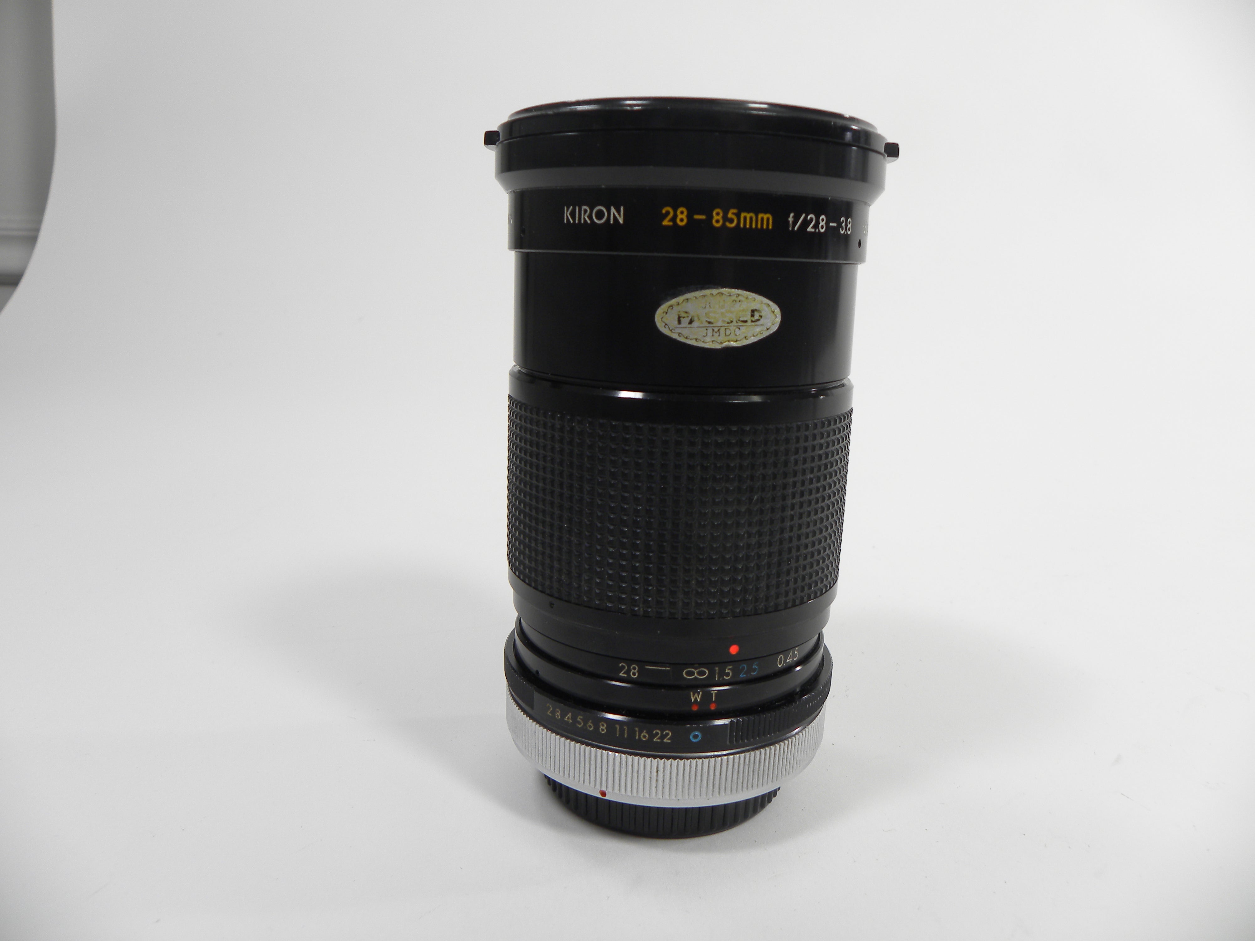 Kiron Macro 28-85mm f2.8-3.8 Canon FD Mount