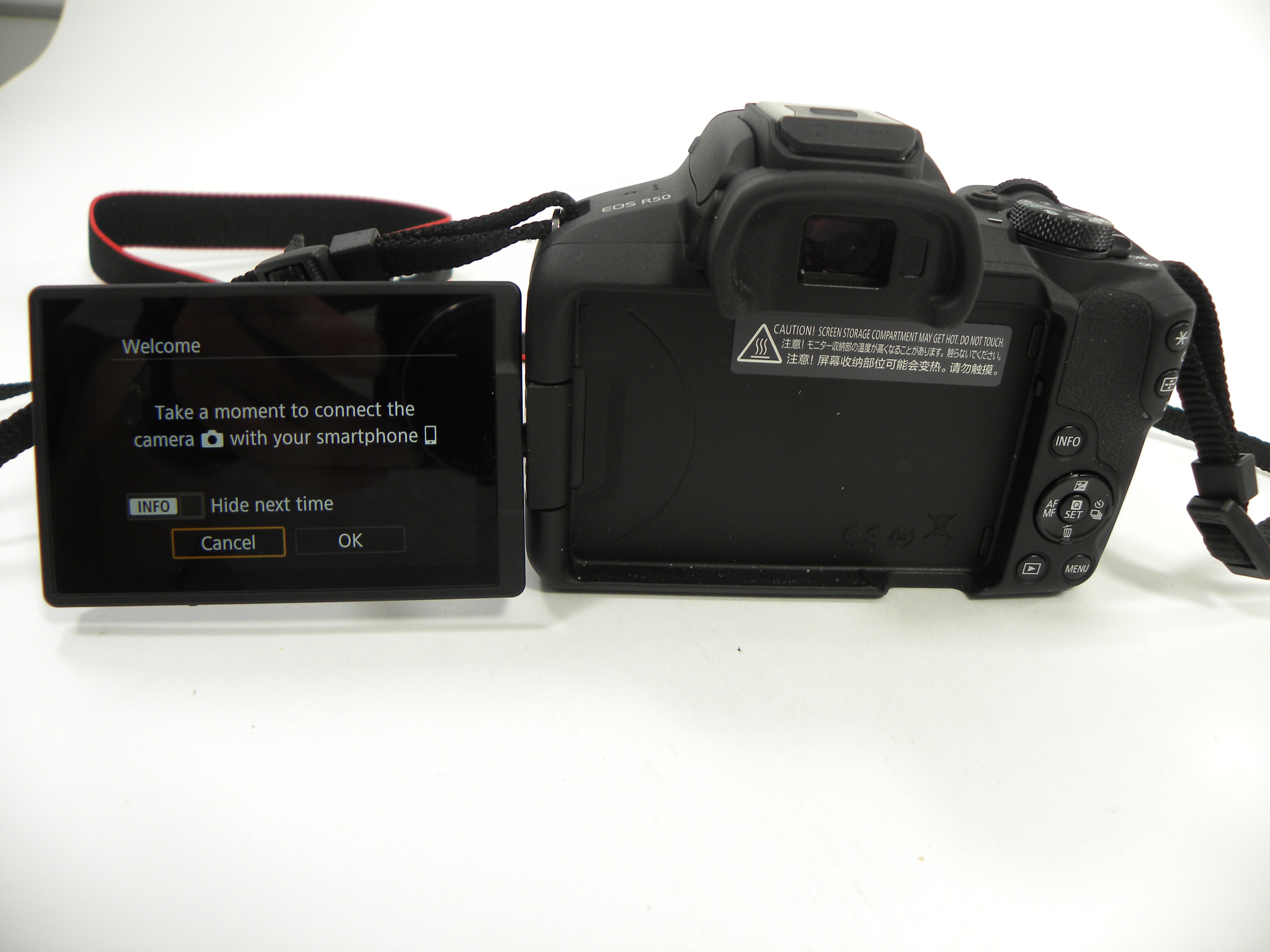 Canon EOS R50 24.2mp Digital Mirrorless w/RF-S 18-45mm Shutter Ct.
