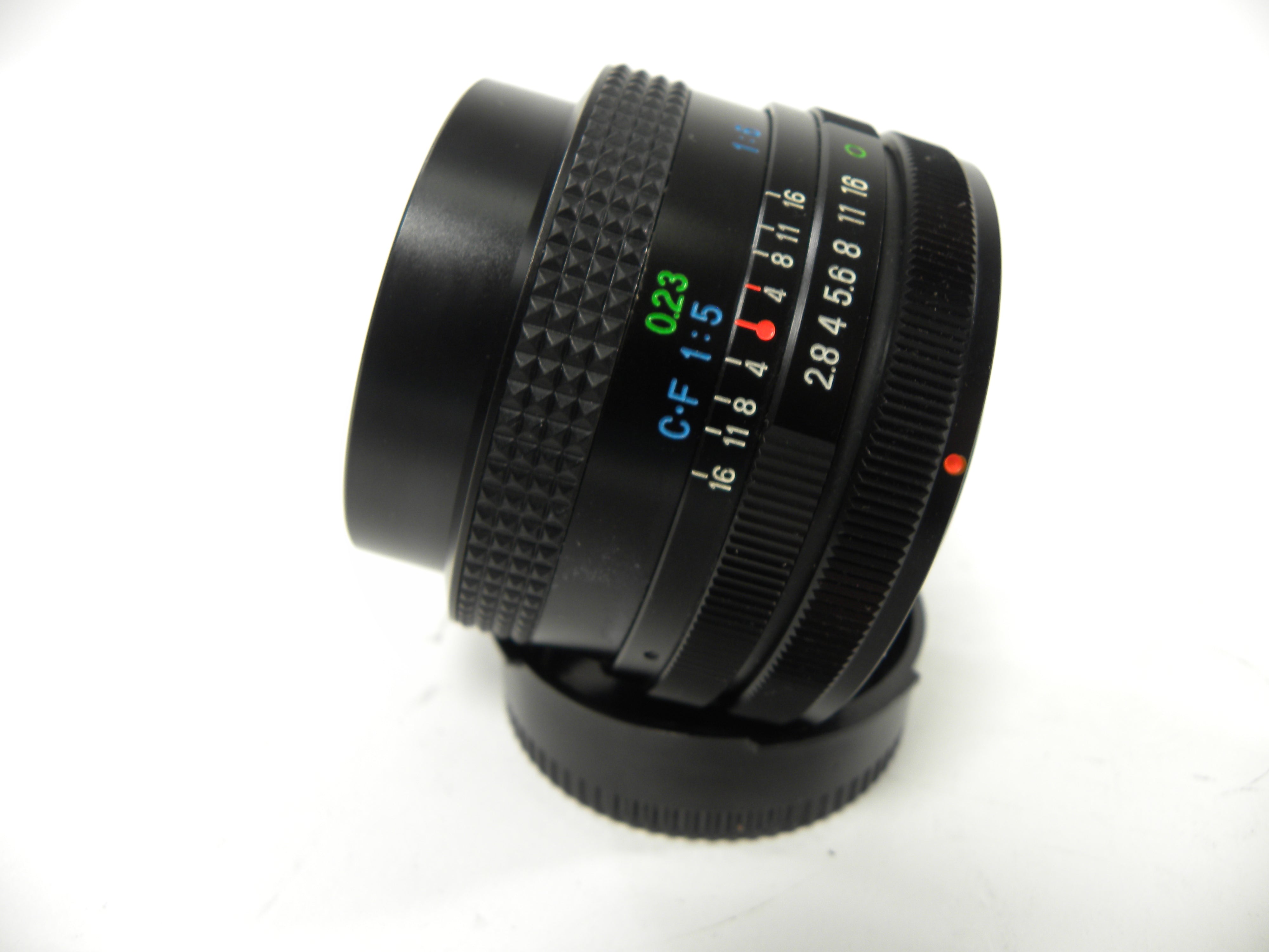 Vivitar MC Close Focus Wide Angle 28mm f2.8 Canon FD Mount