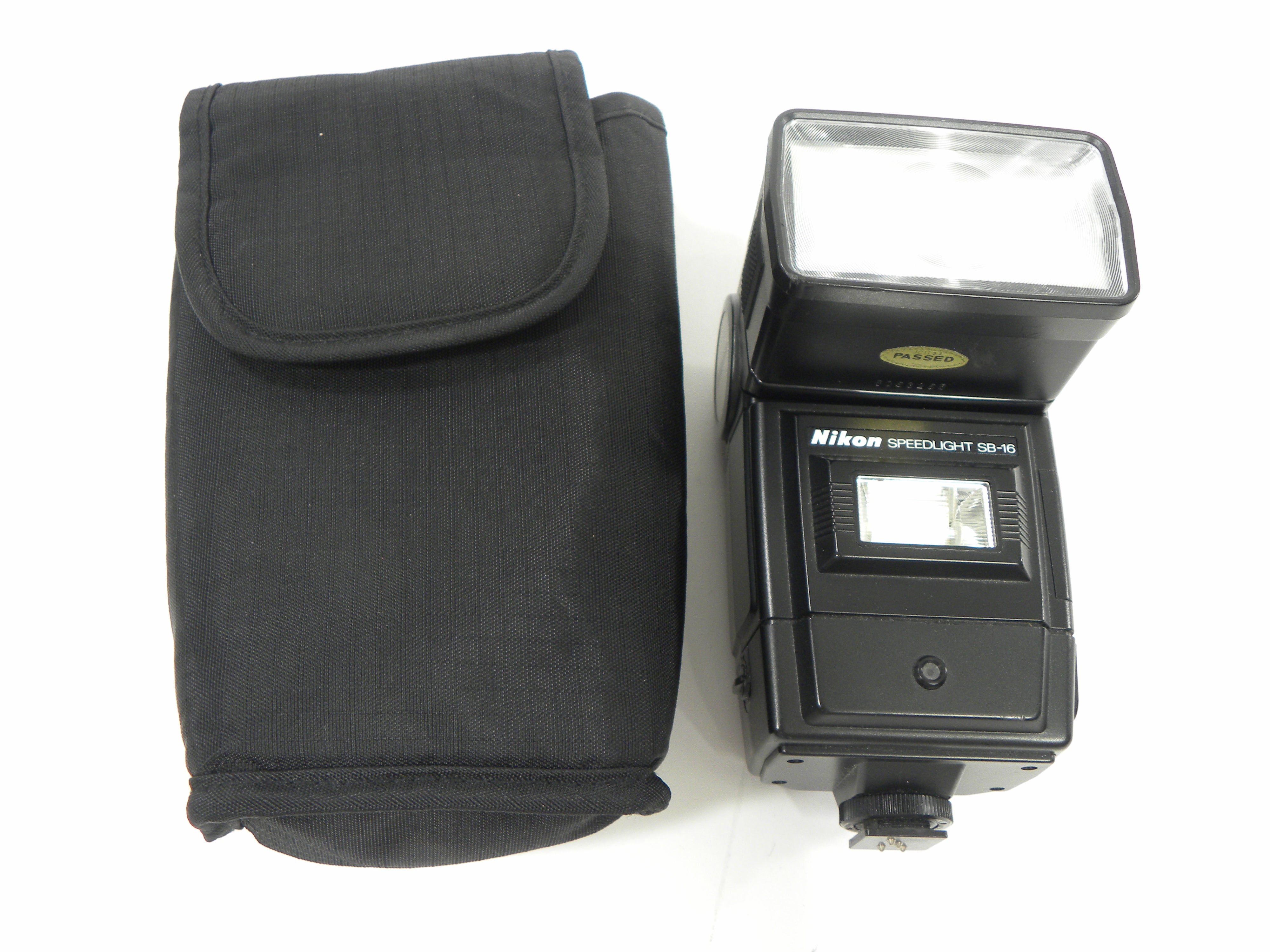 Nikon Speedlite SB-16