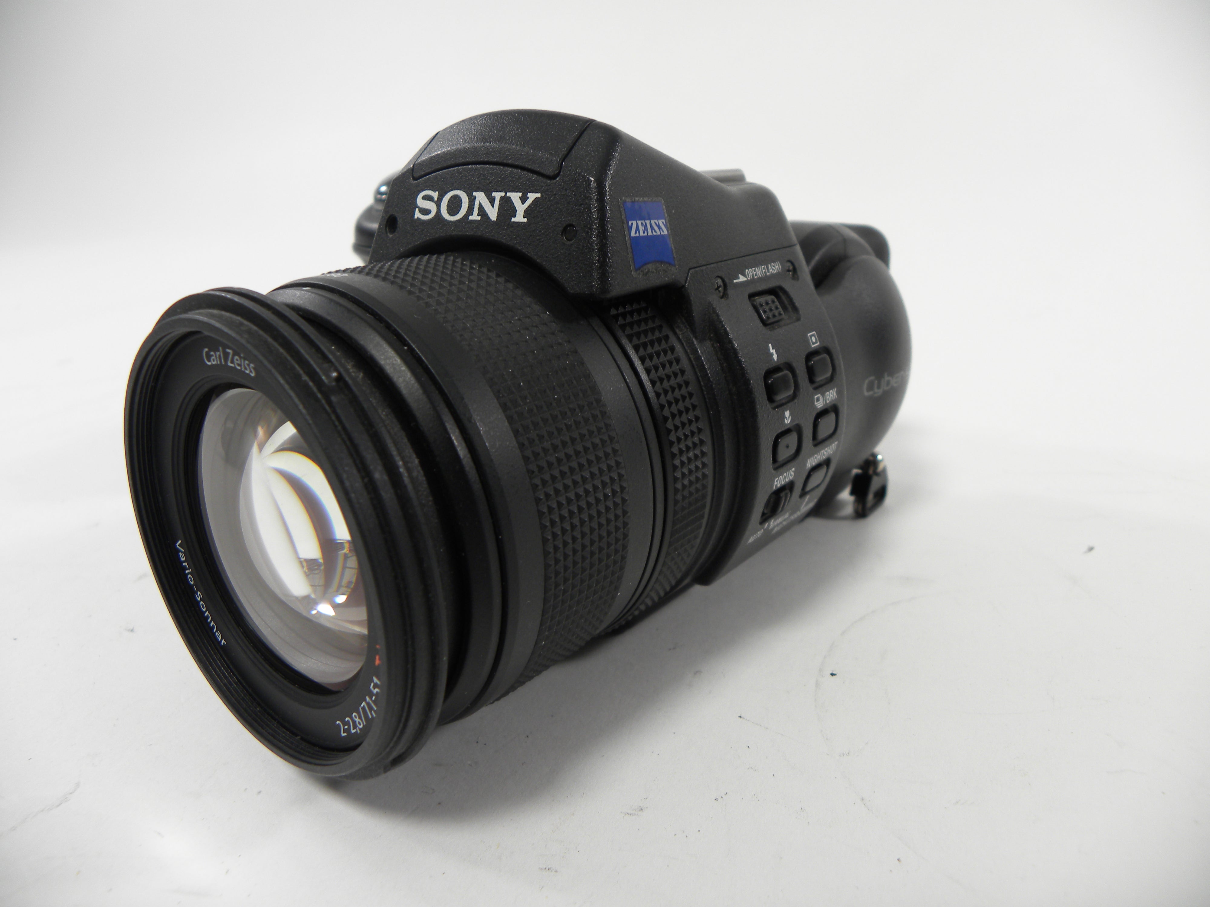 Sony Cyber Shot DSC-F828 8.0mp Digital Still Camera