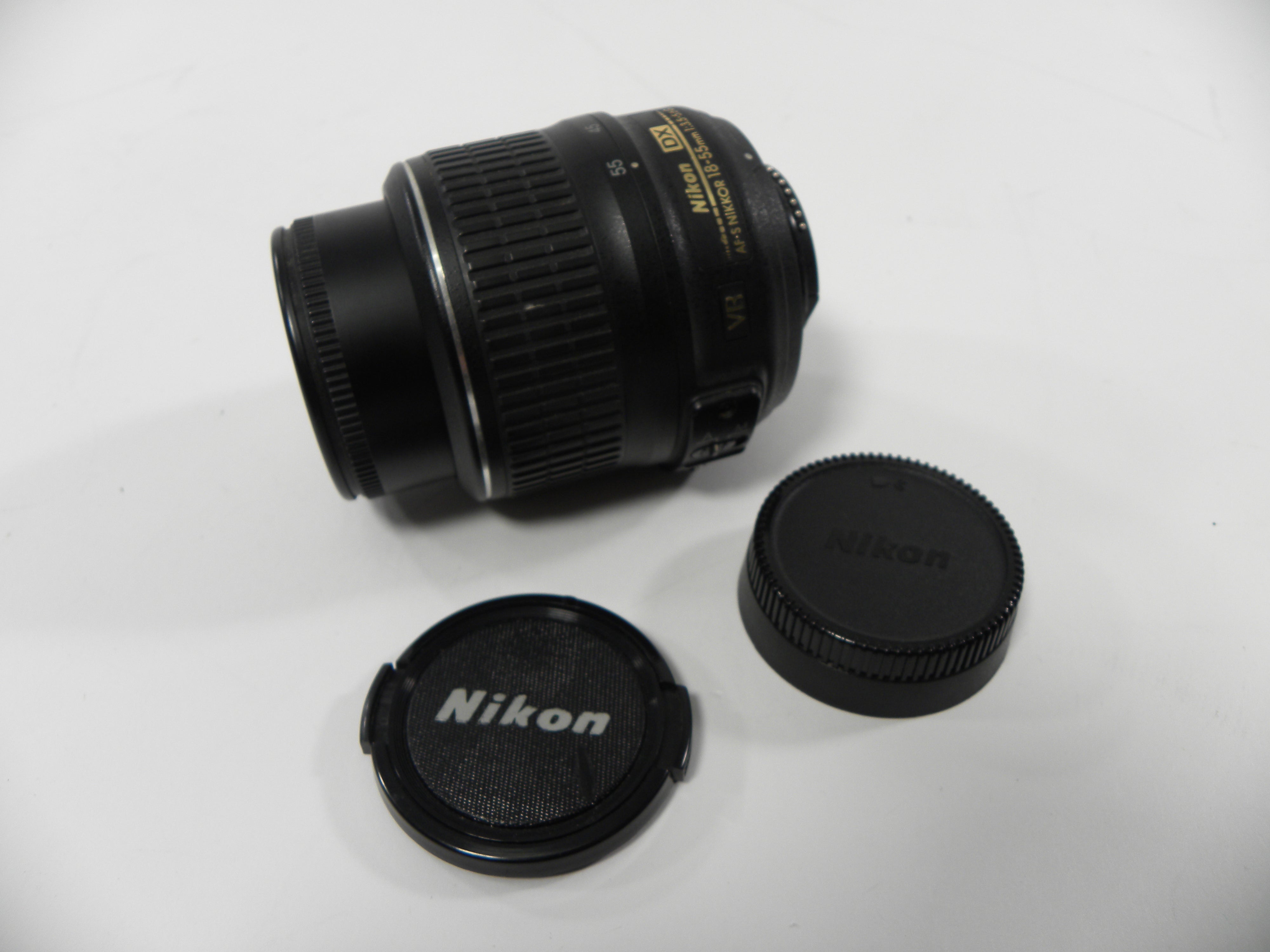Nikon AF-S Nikkor DX VR 18-55mm f3.5-5.6G F Mount