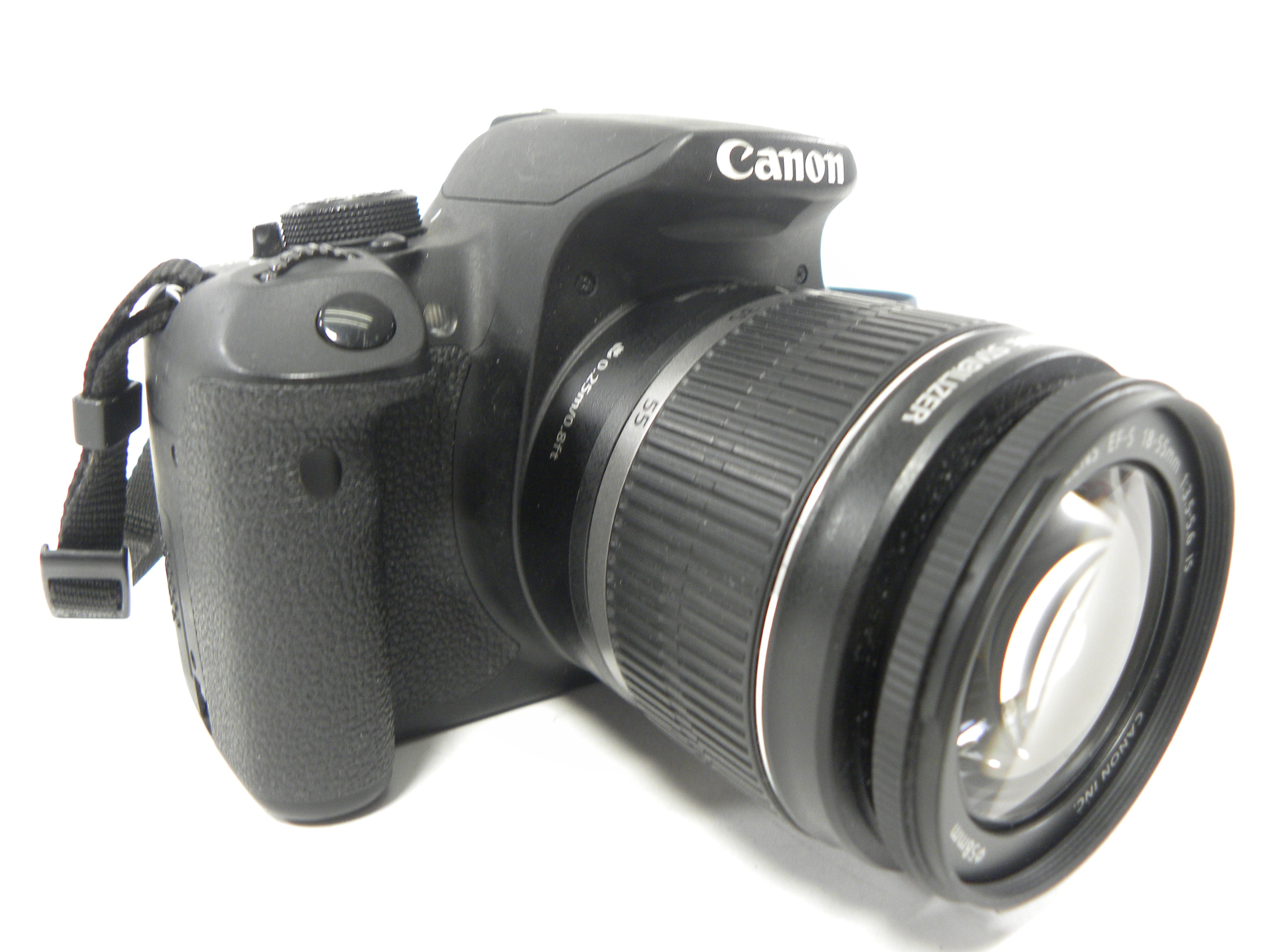 Canon EOS Rebel T5i 18.0mp Digital SLR w/EF-S 18-55 Shutter Ct.13,792