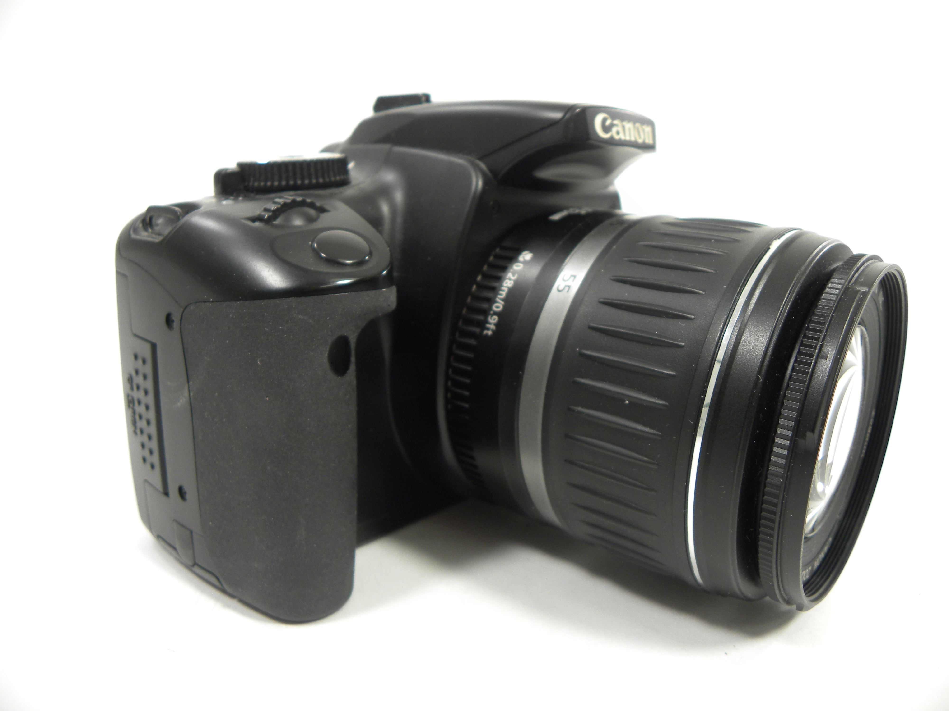 Canon EOS Rebel XTi 10.1mp Digital SLR w/EF-S 18-55mm f3.5-5.6 II