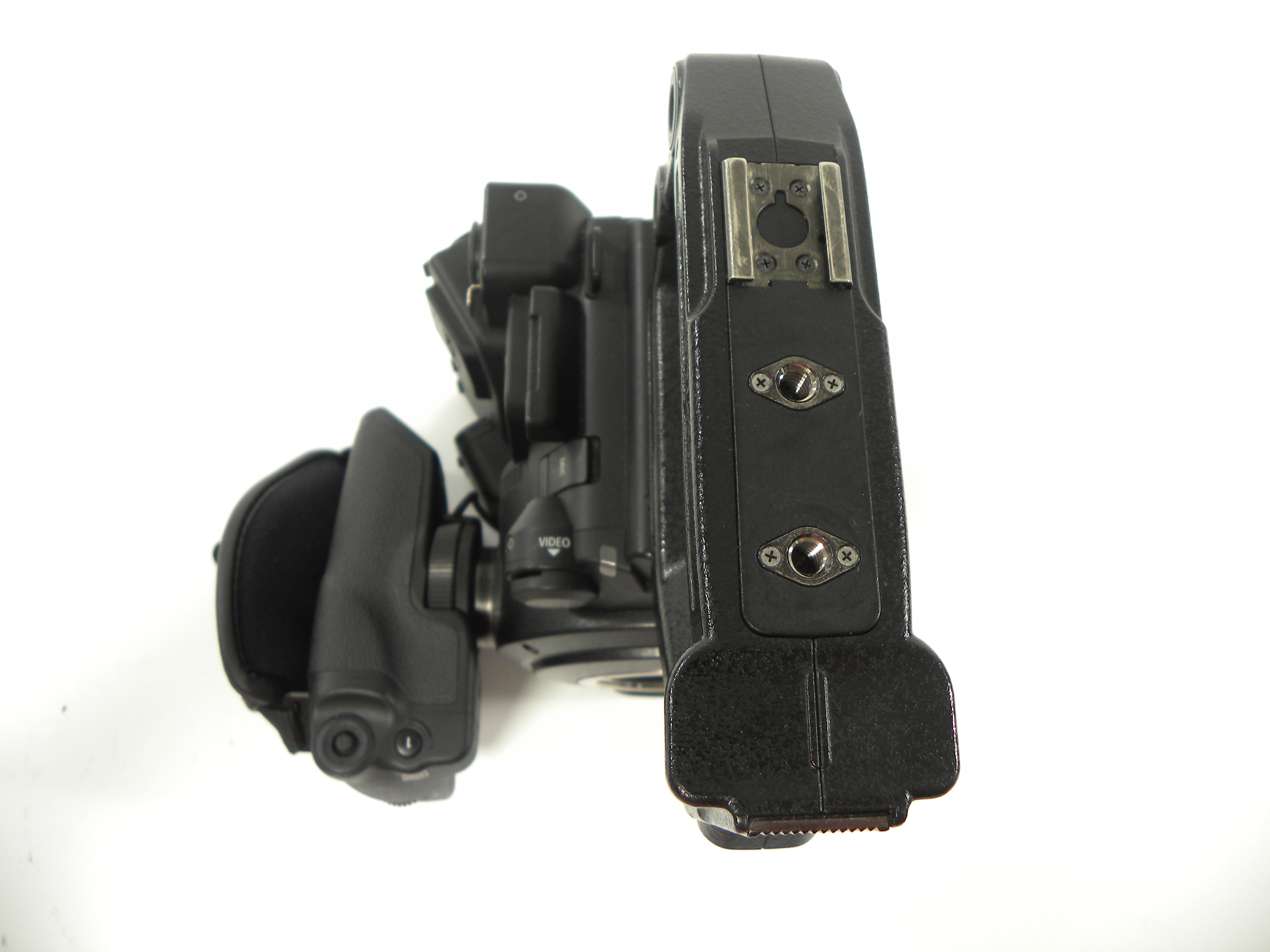 Canon EOS C200 Cinema Camera Body Only 440 Hours
