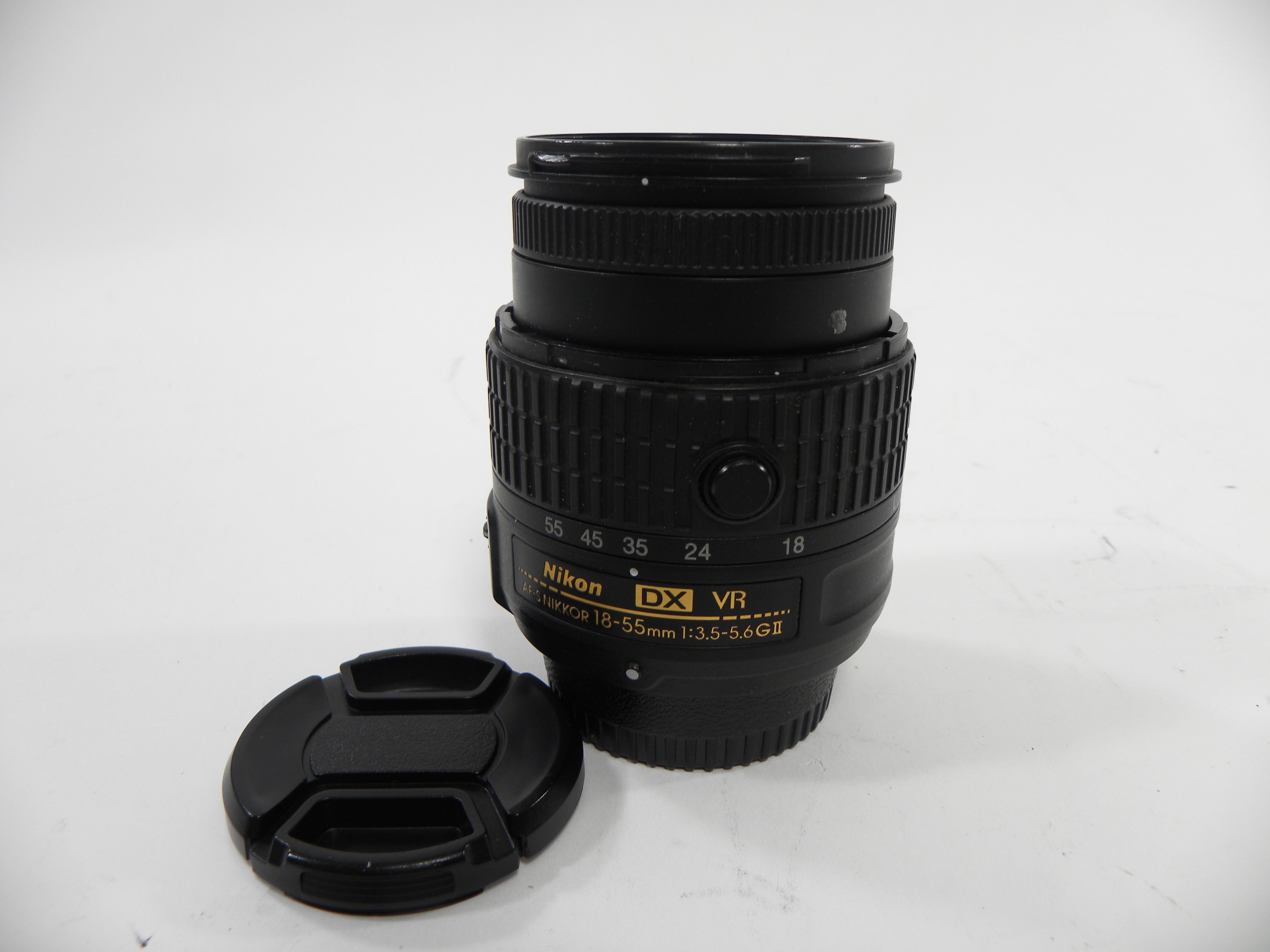 Nikon AF-S Nikkor DX VR 18-55mm f3.5-5.6G II  AS IS NO RETURNS!