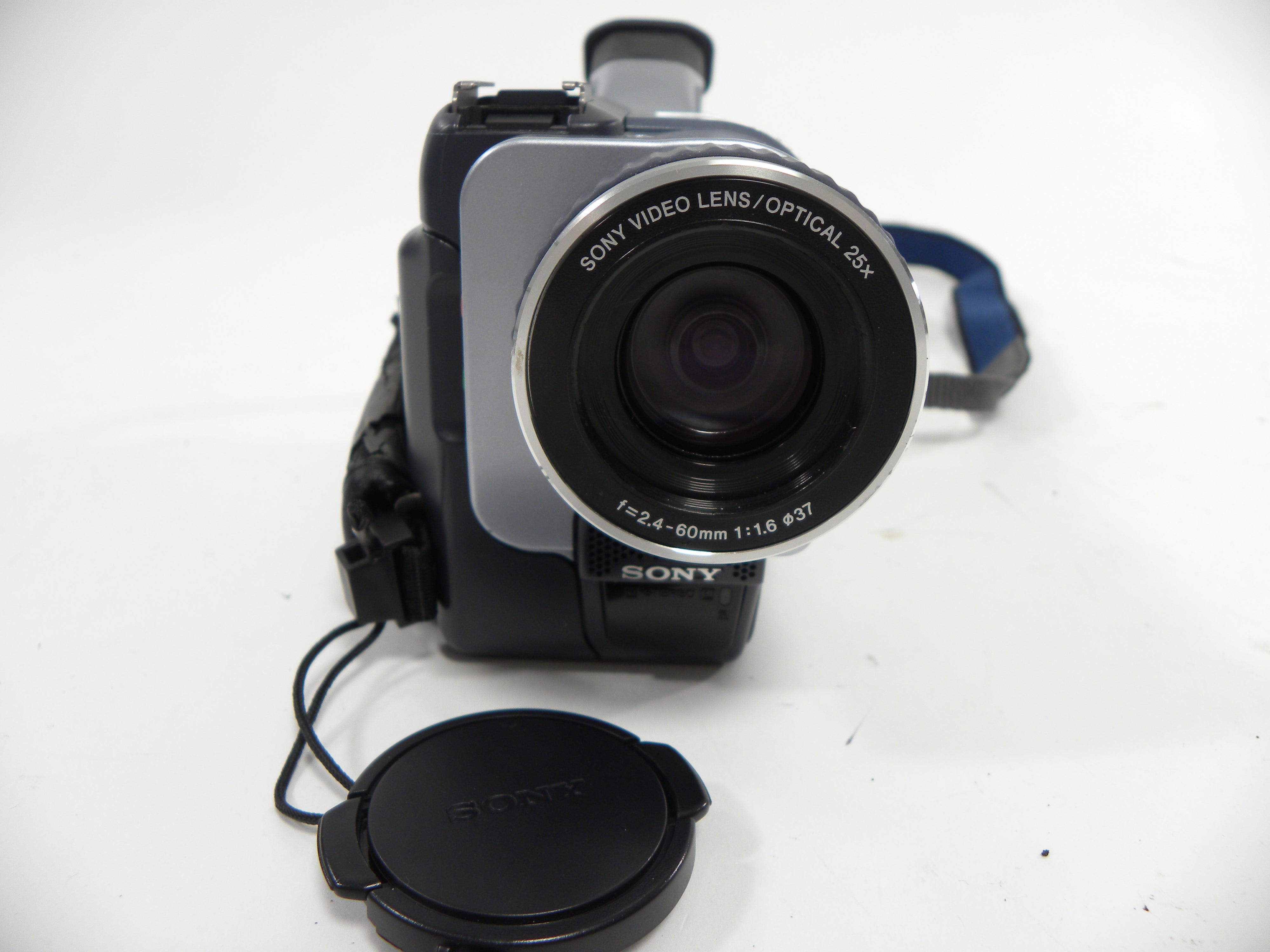 Sony DCR-TRV340 Digital 8 Steady Shot Handycam Camcorder