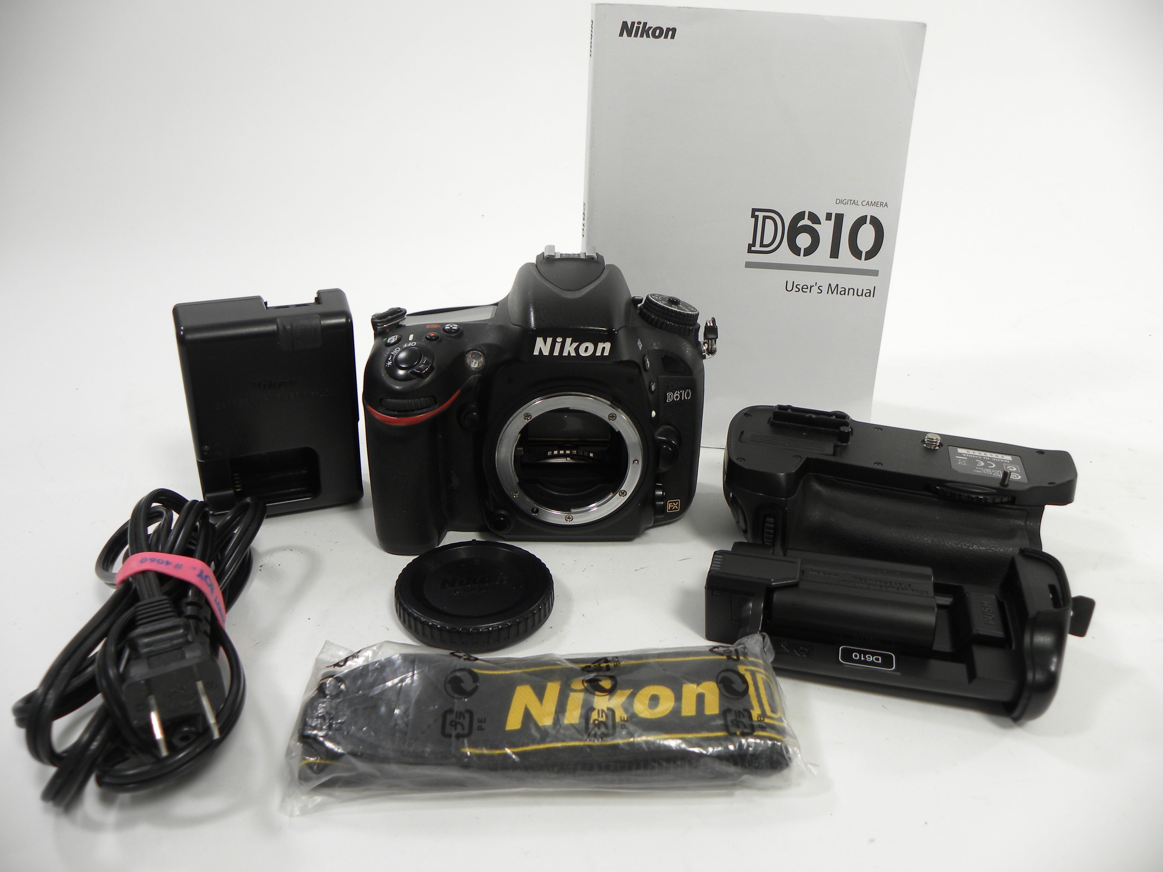 Nikon D610 FX 24.3mp Digital SLR body only Shutter Ct. 45,949