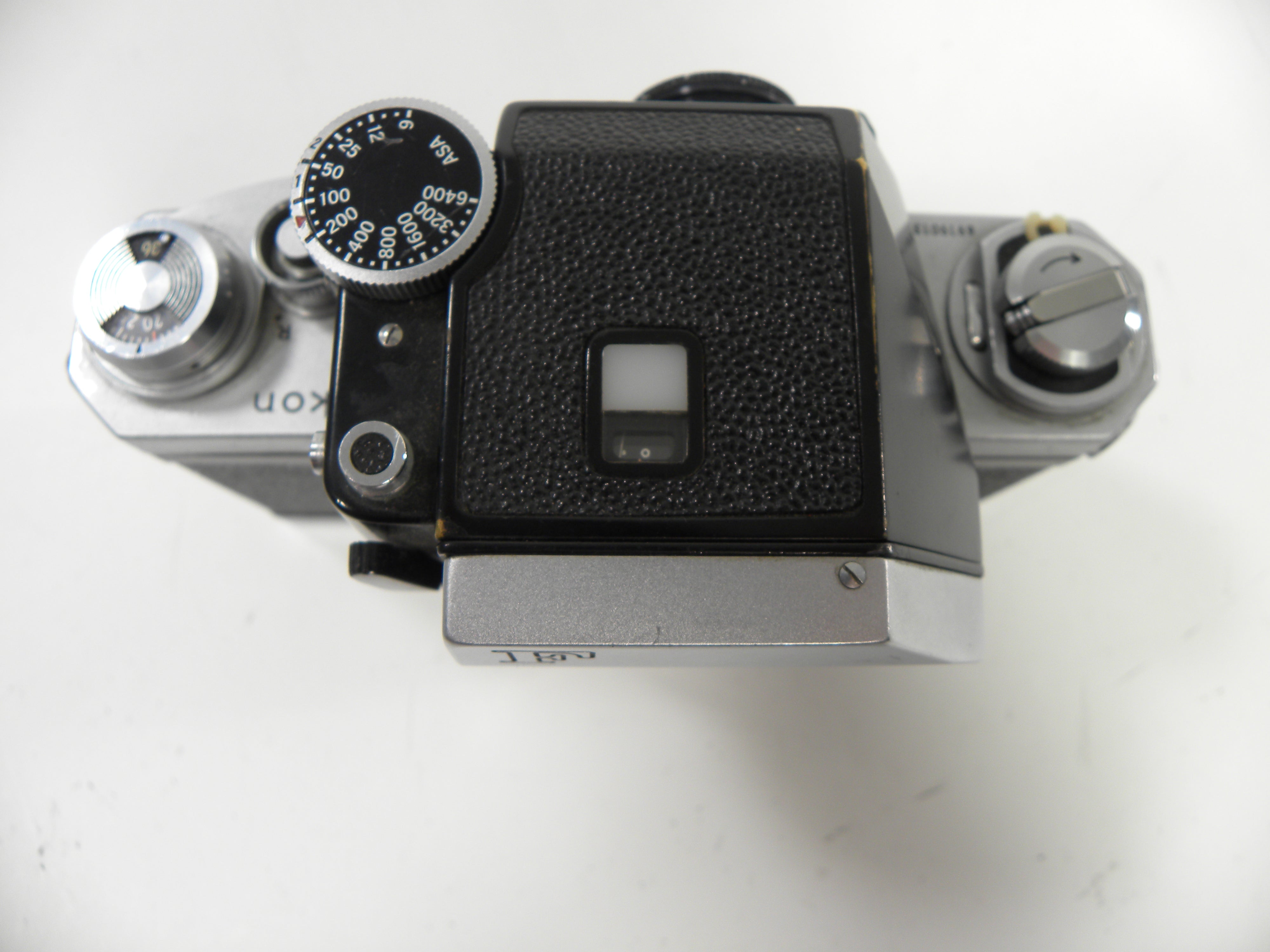 Nikon F 35mm SLR Body Only w/Focusing Screen R  AS IS NO RETURNS!