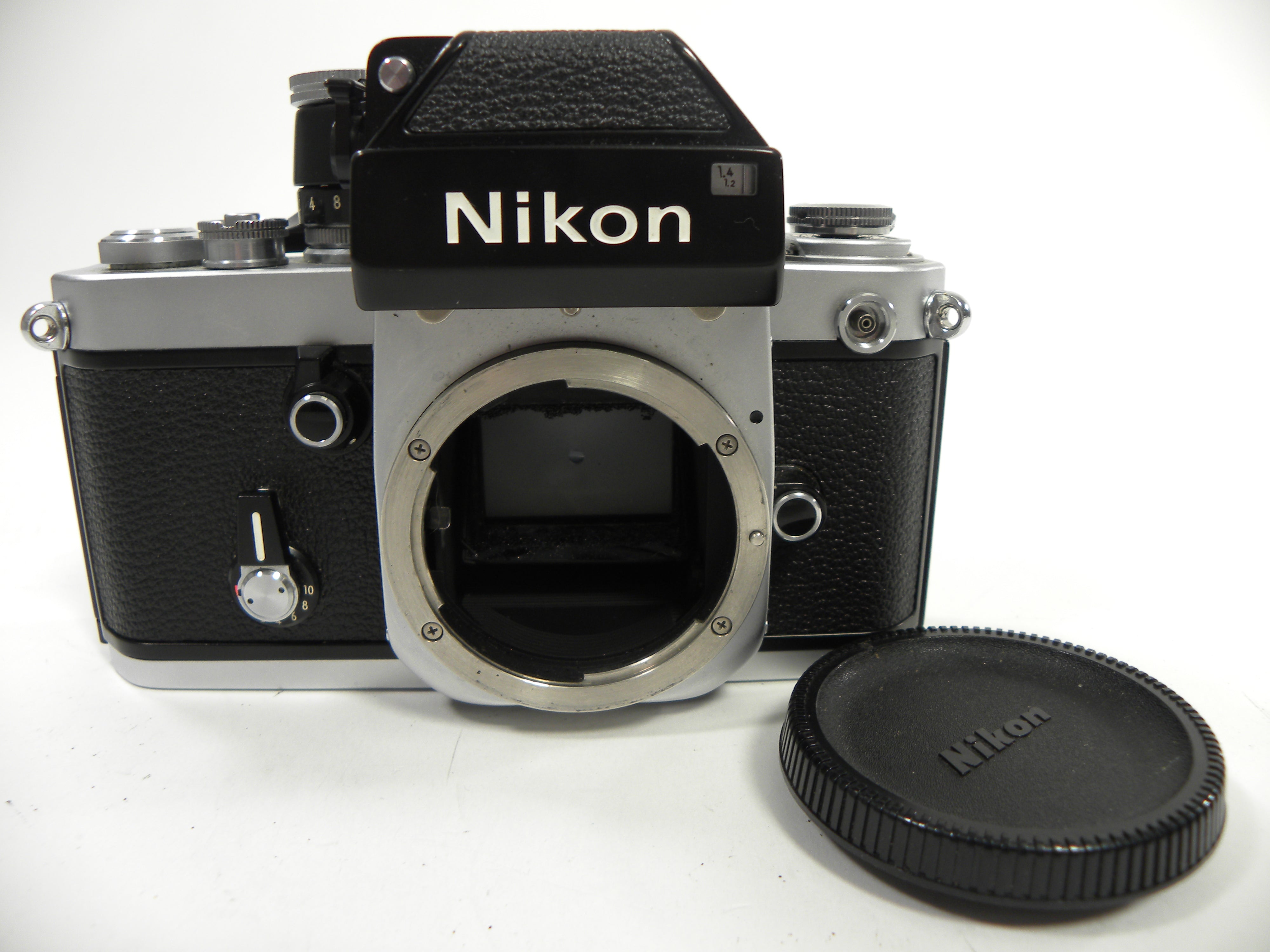 Nikon F2 35mm SLR Body Only w/Focusing Screen A/ DP-1 Prism AS IS NO RETURNS!