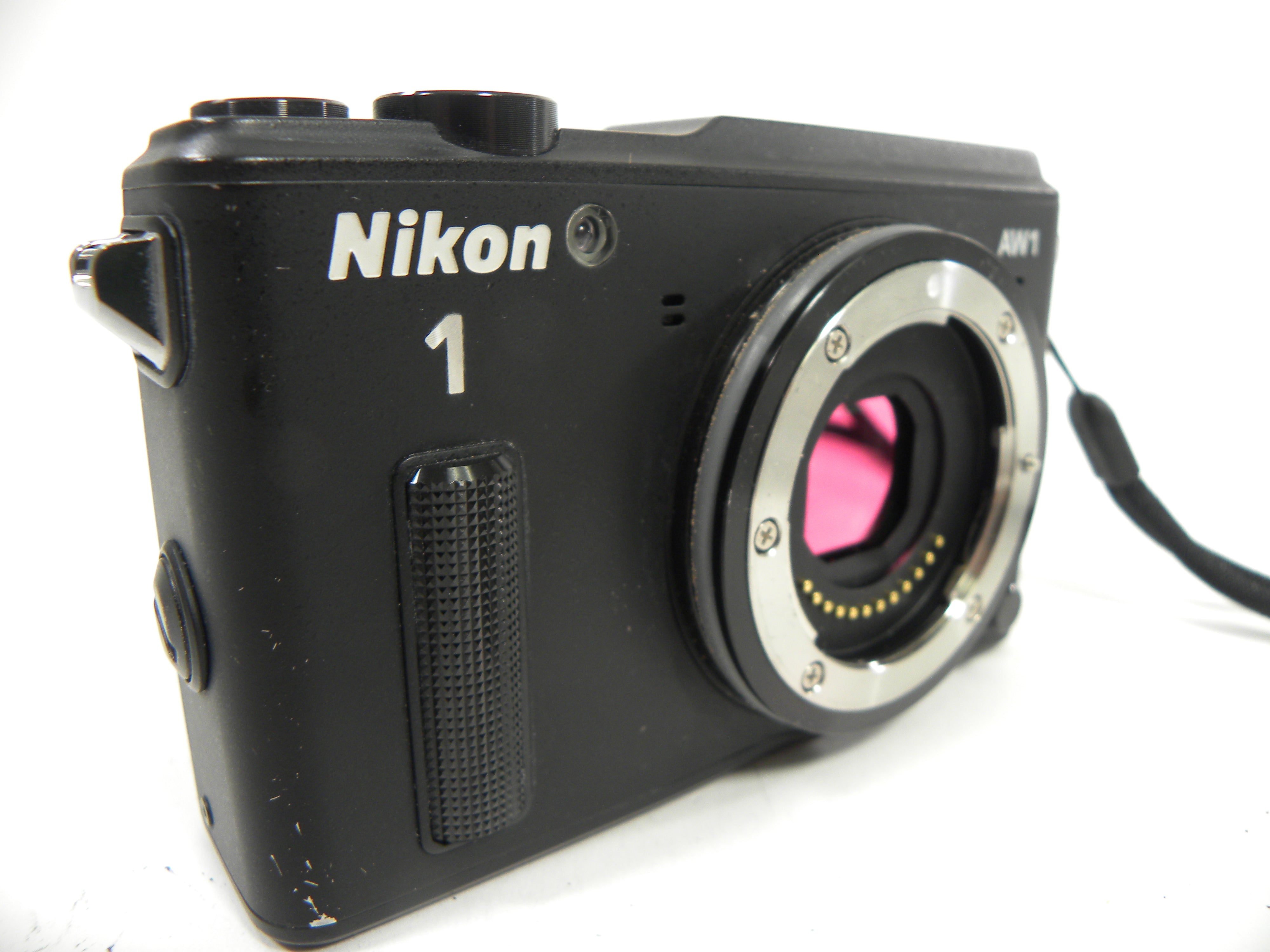 Nikon 1 AW1 14.2mp Digital Mirrorless Camera Body only (Parts) AS IS NO RETRUNS