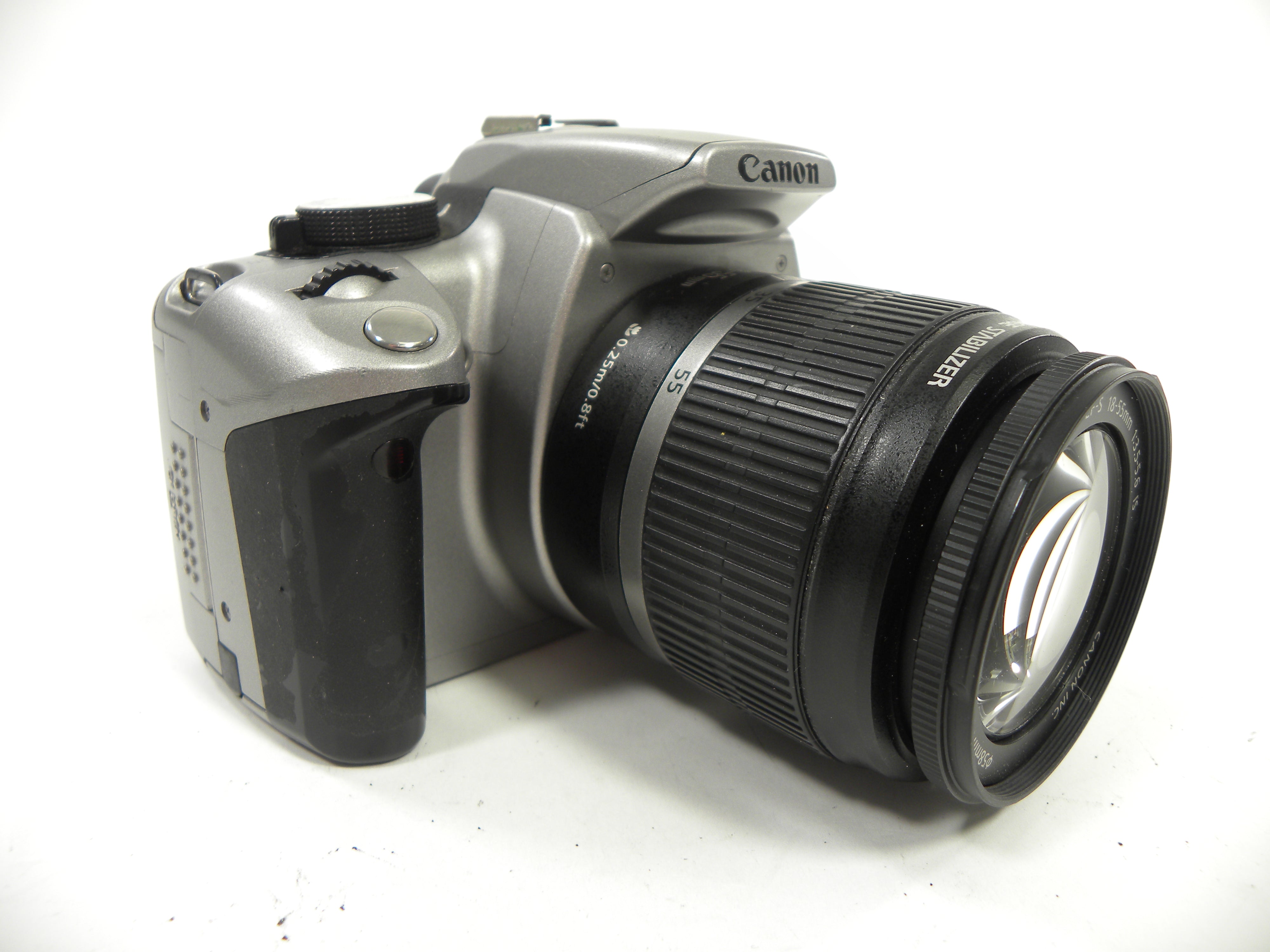 Canon EOS Rebel XT 8.0mp Digital SLR w/EF-S 18-55mm f3.5-5.6