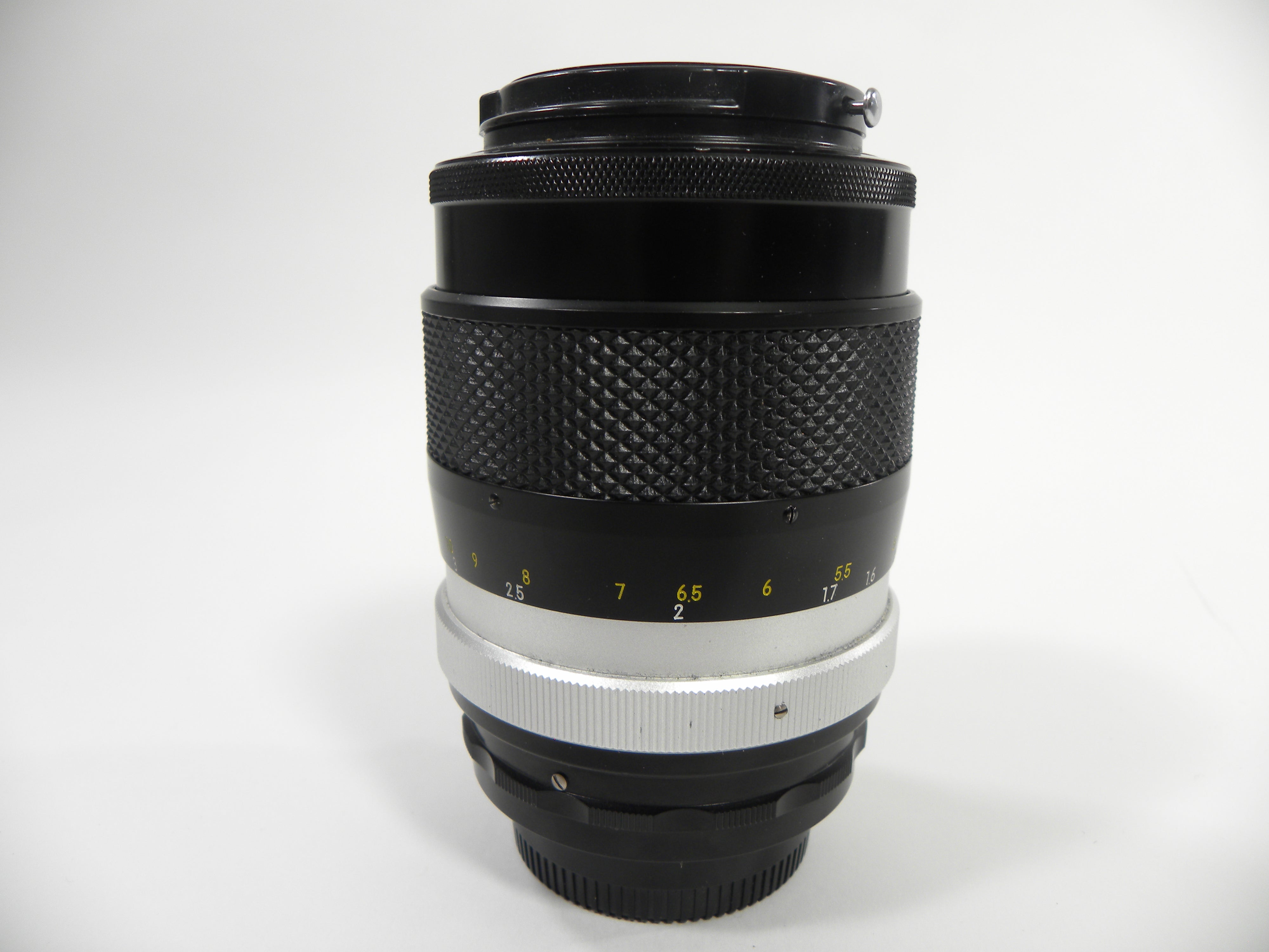 Nikon Nikkor-Q Auto 135mm f2.8 F Mount