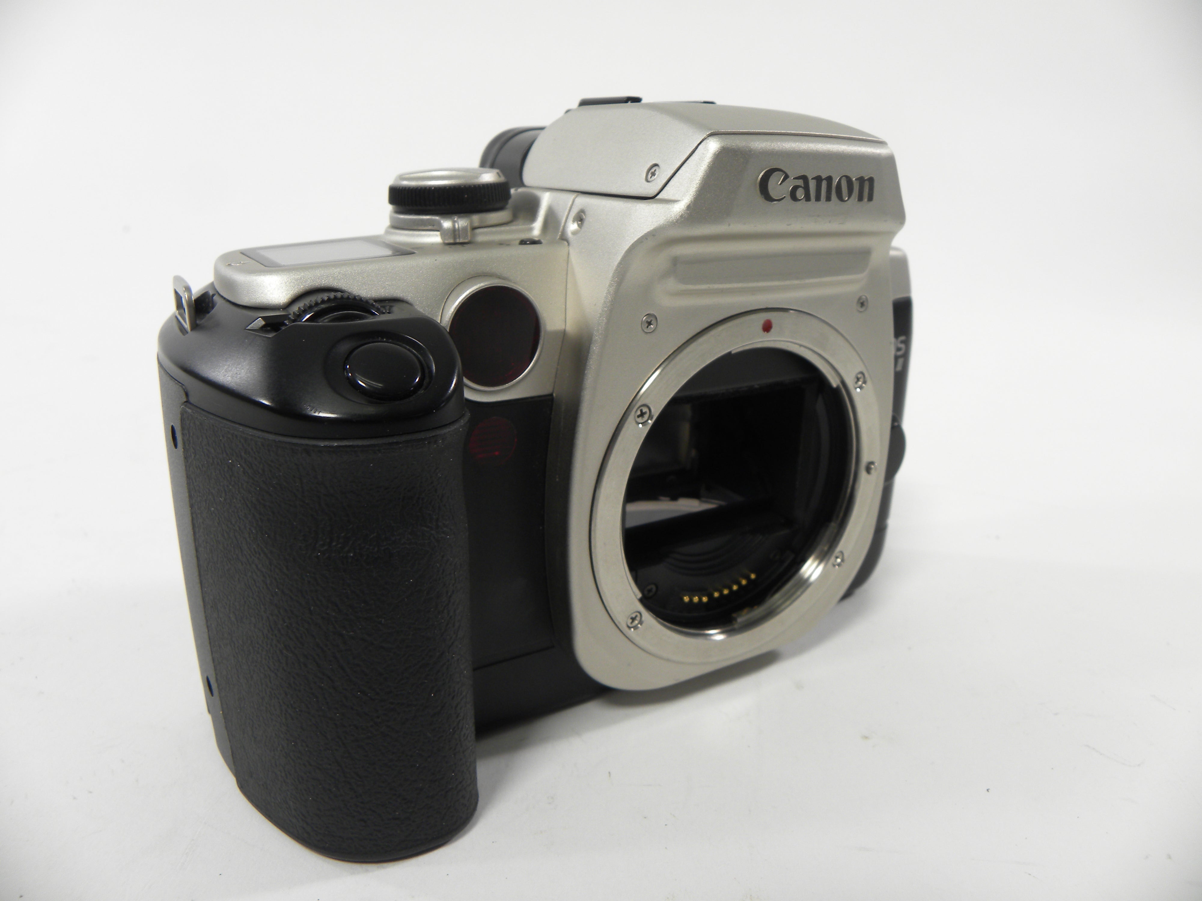 Canon EOS Elan II 35mm SLR Camera Body only