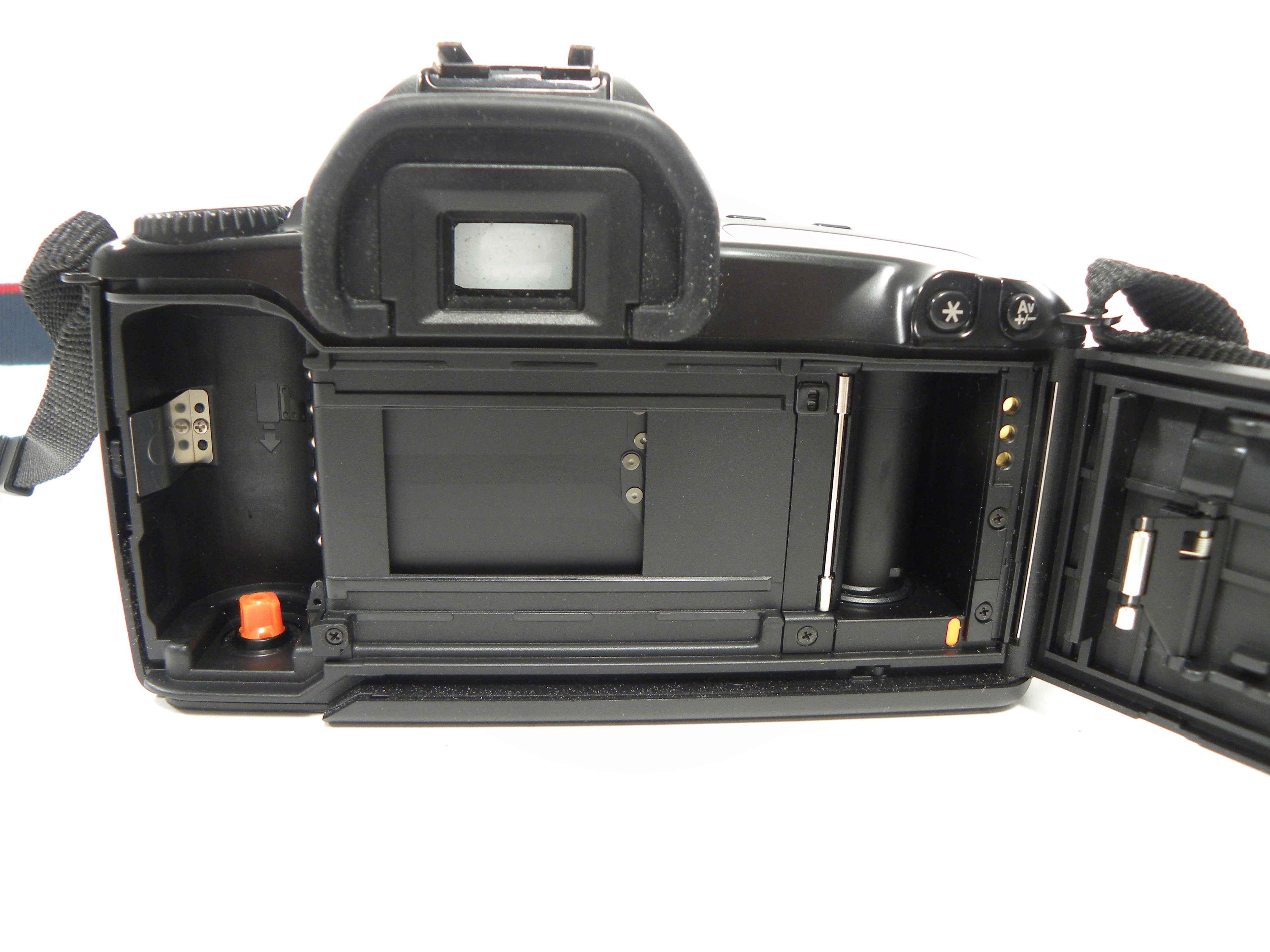 Canon EOS Rebel XS 35mm SLR w/EF 35-80mm f4-5.6