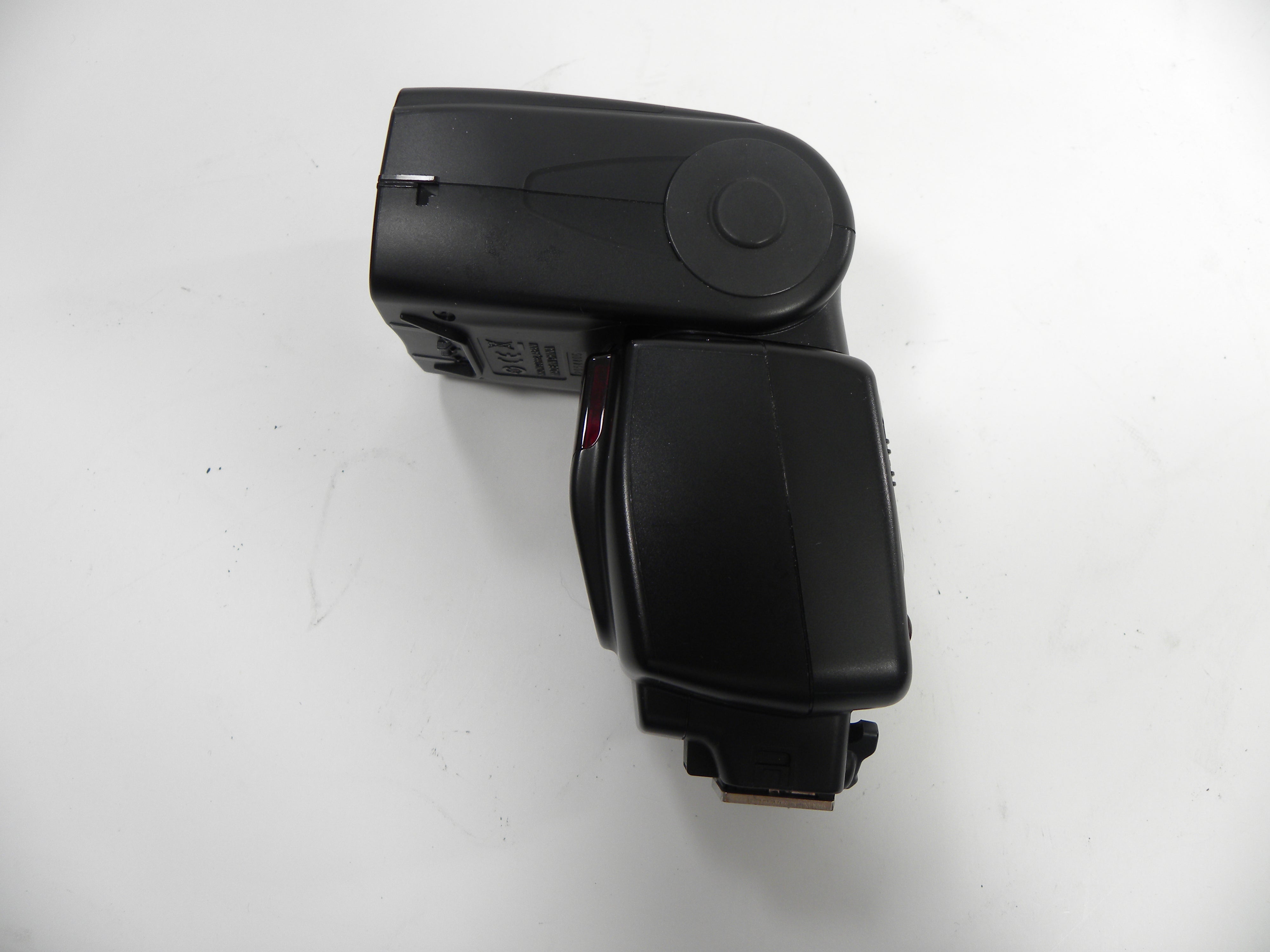 Nikon SB-700  Speedlight