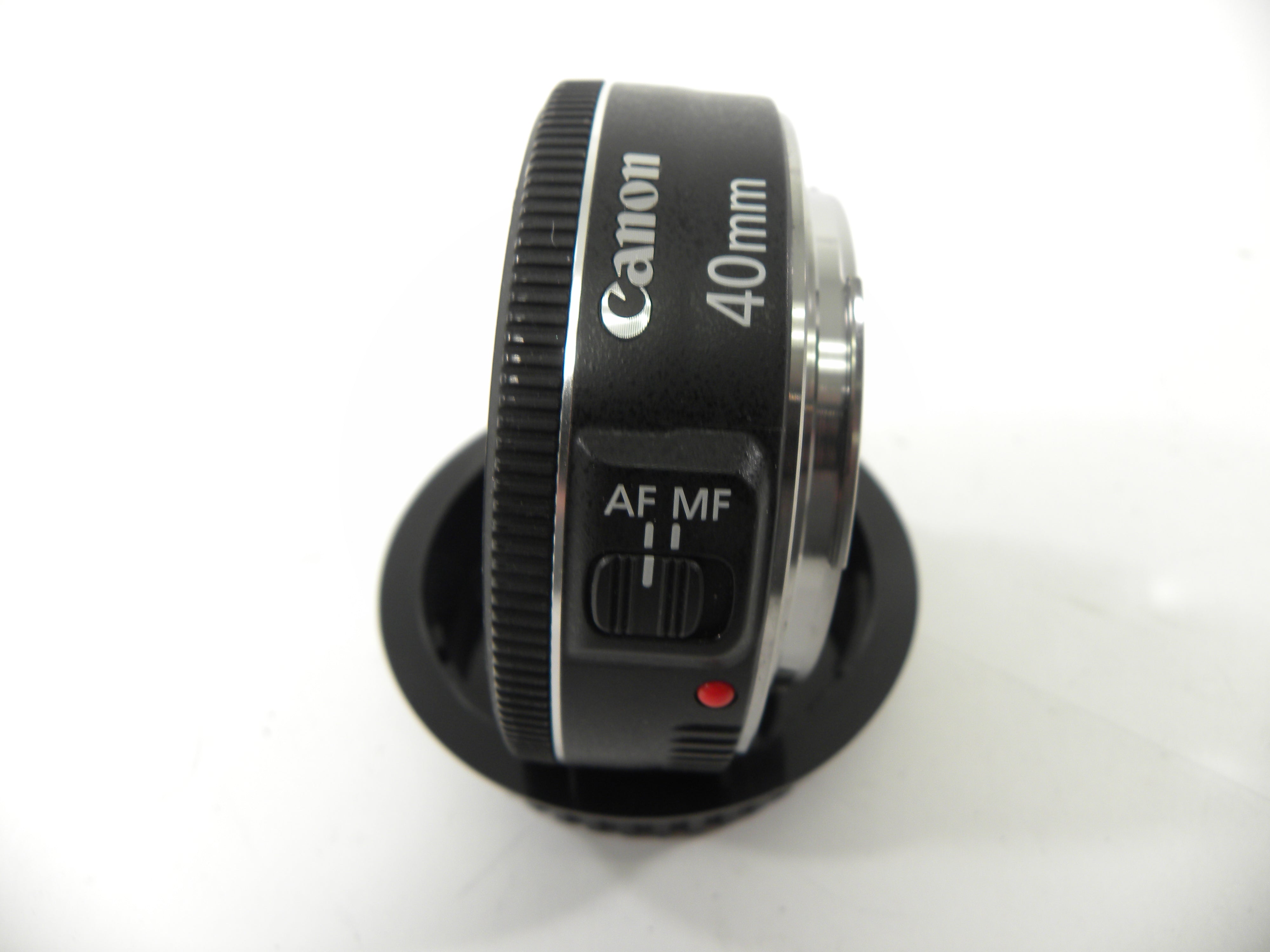 Canon EF 40mm f2.8 STM