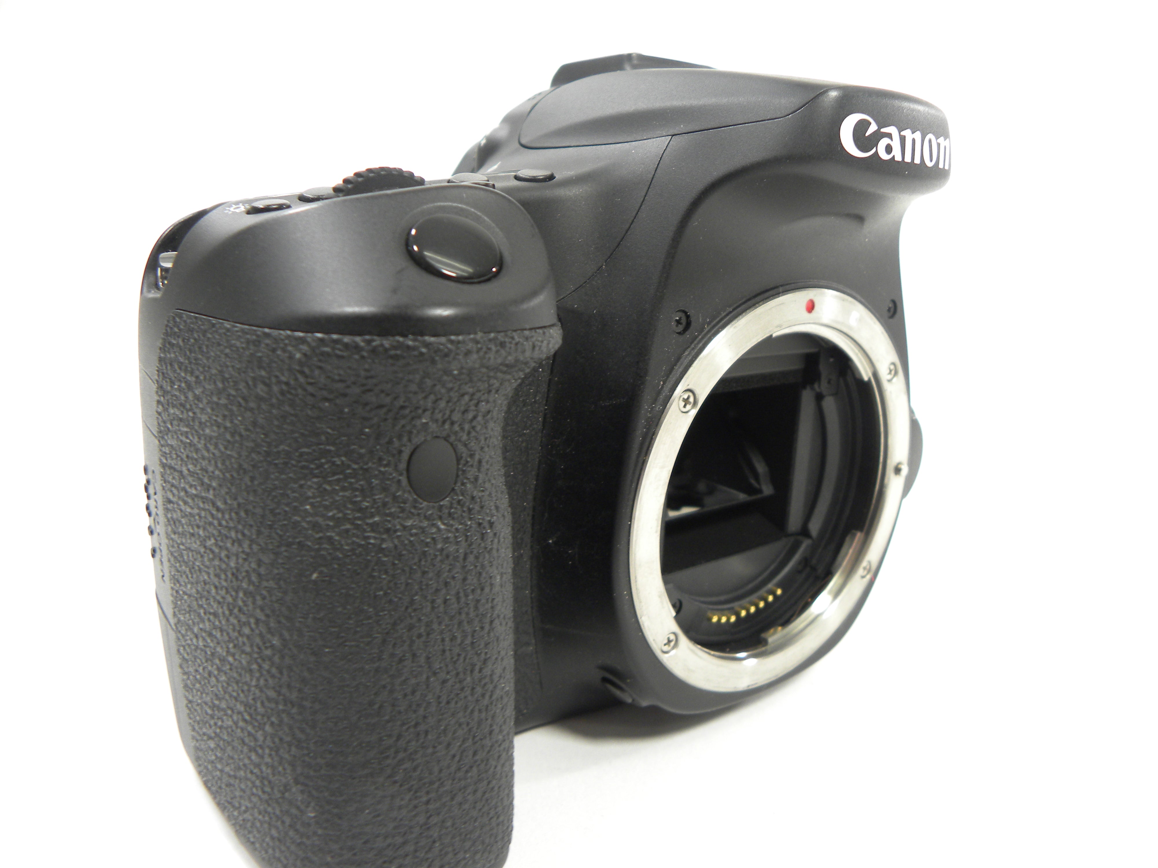 Canon 70D 20mp Digital SLR Body Only Shutter ct. 54,471