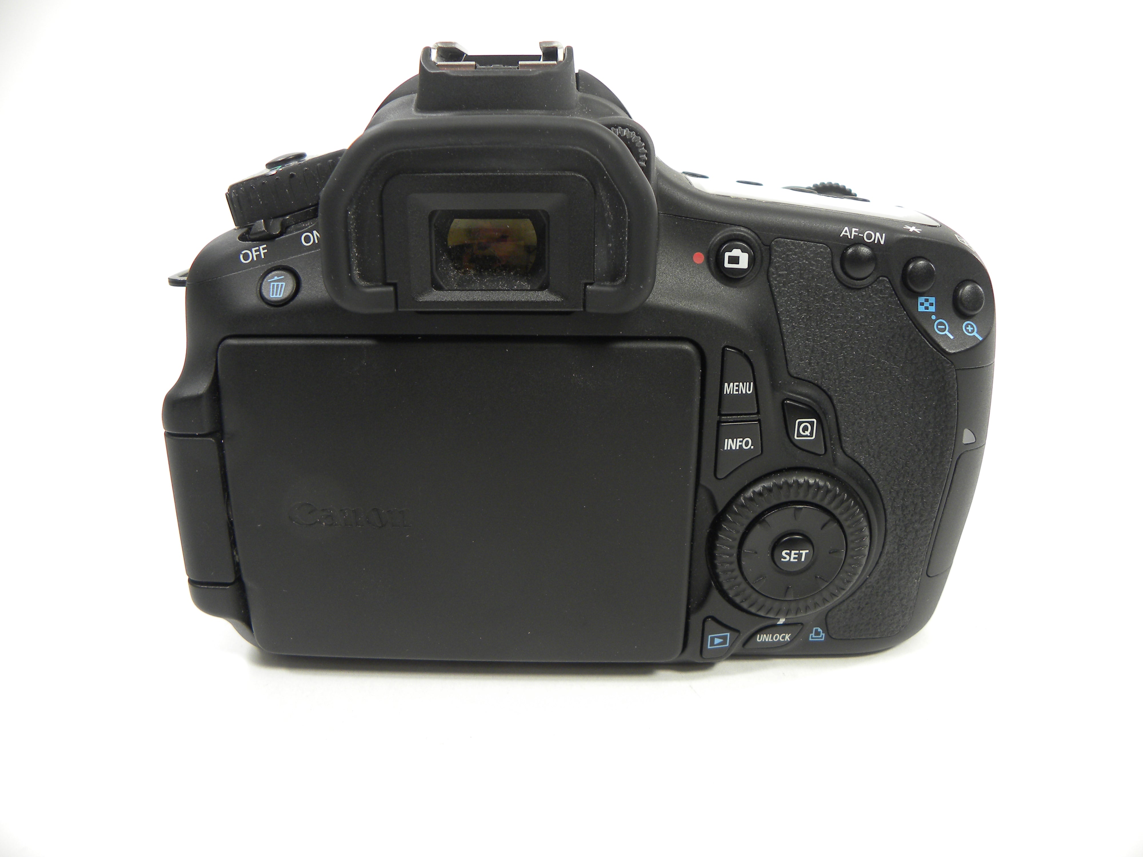 Canon 60D 18mp Digital SLR Body Only Shutter Ct. 13,568