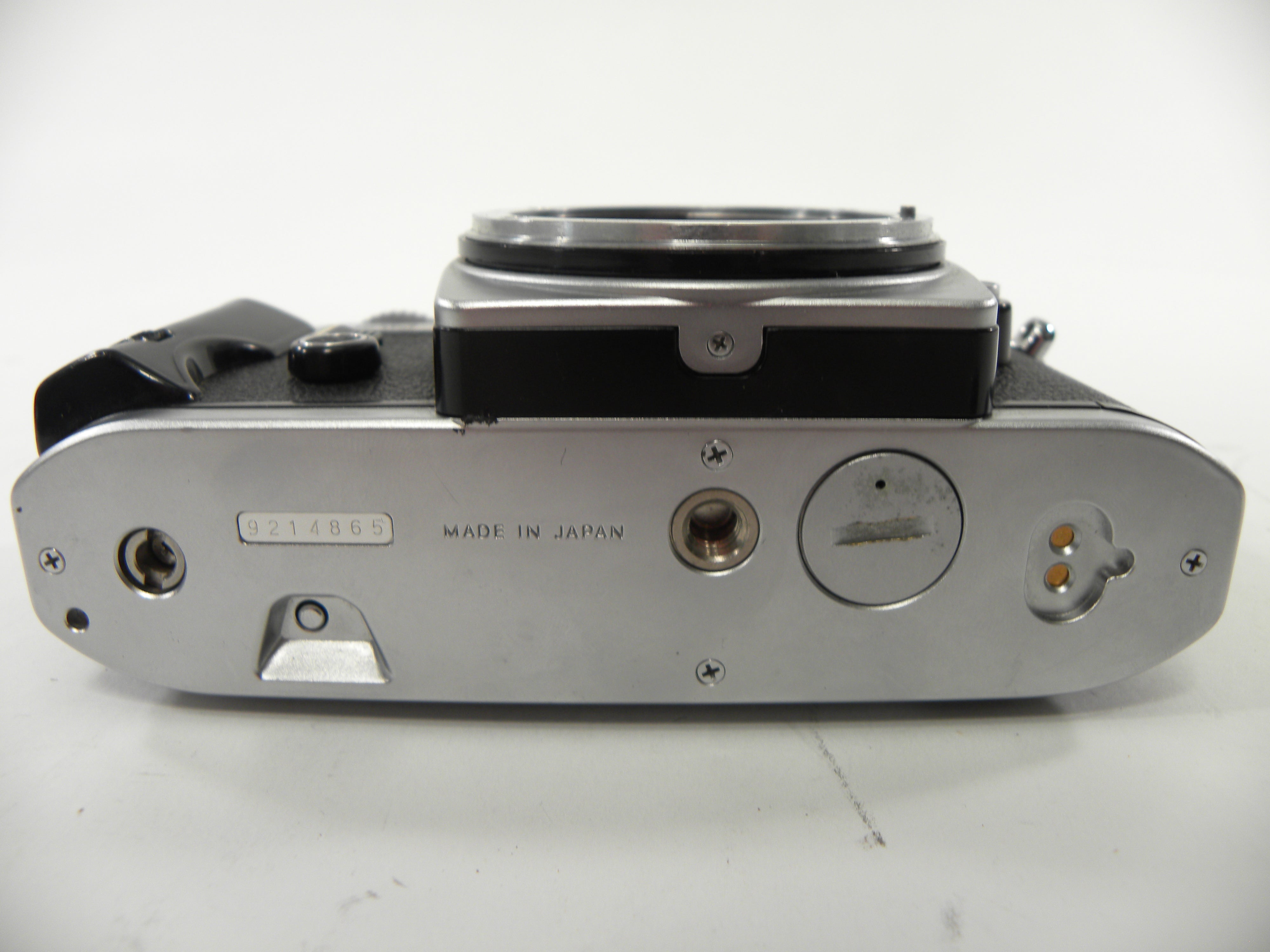 Nikon FG 35mm SLR camera body only