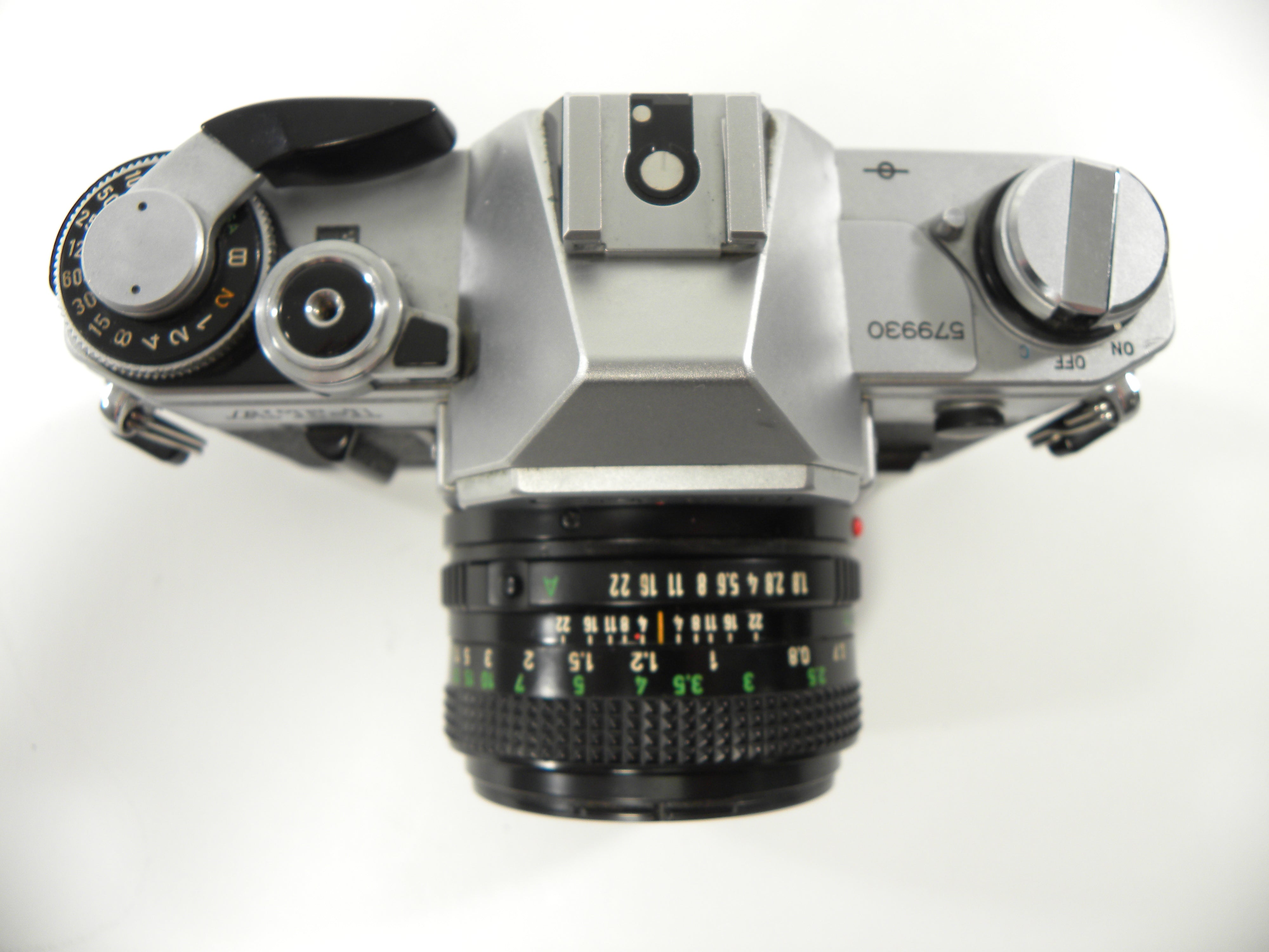 Canon AT-1 35mm SLR camera w/FD 50mm f1.8