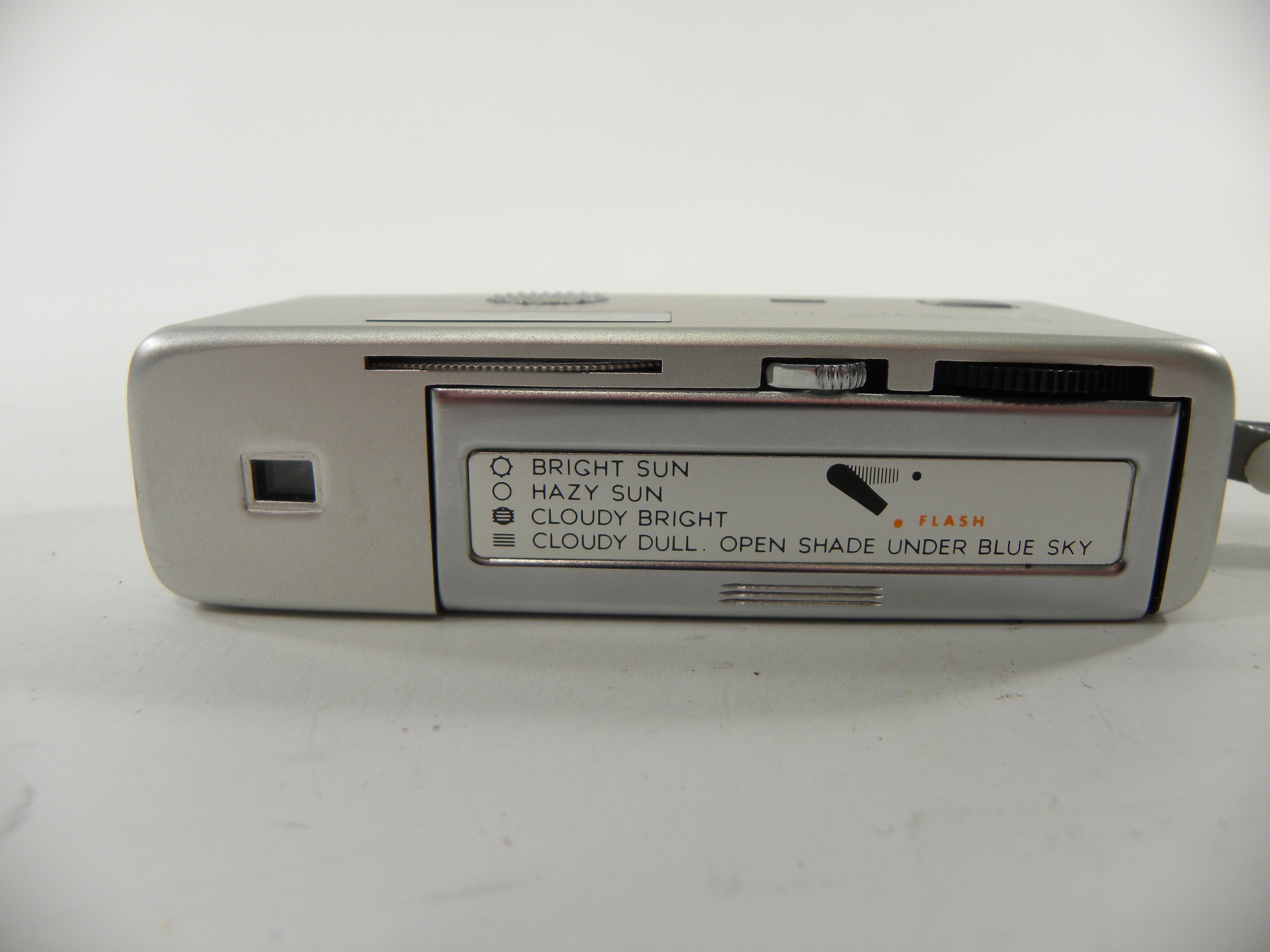Minolta -16 Model P Spy Camera