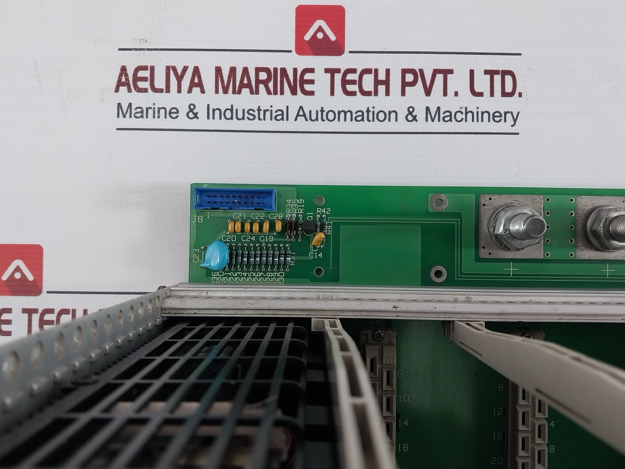 Eltek Smps 700Si Power Supply 241113.020 24V/27A 230Vac/24Vdc/28A 55-65Hz