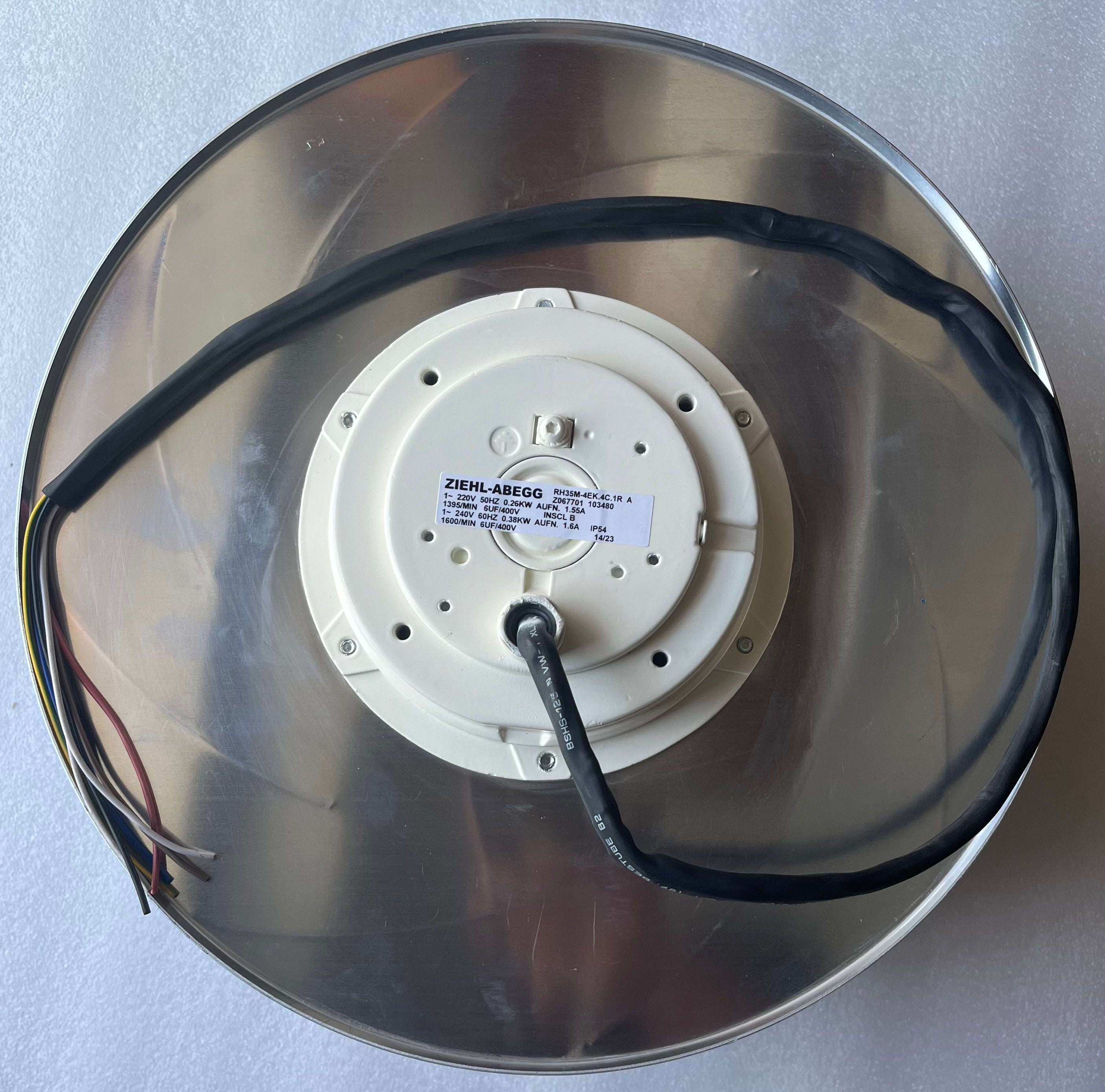 Brand new RH35M-4EK.4C.1R ZIEHL-ABEGG centrifugal fan  1-230V 50HZ