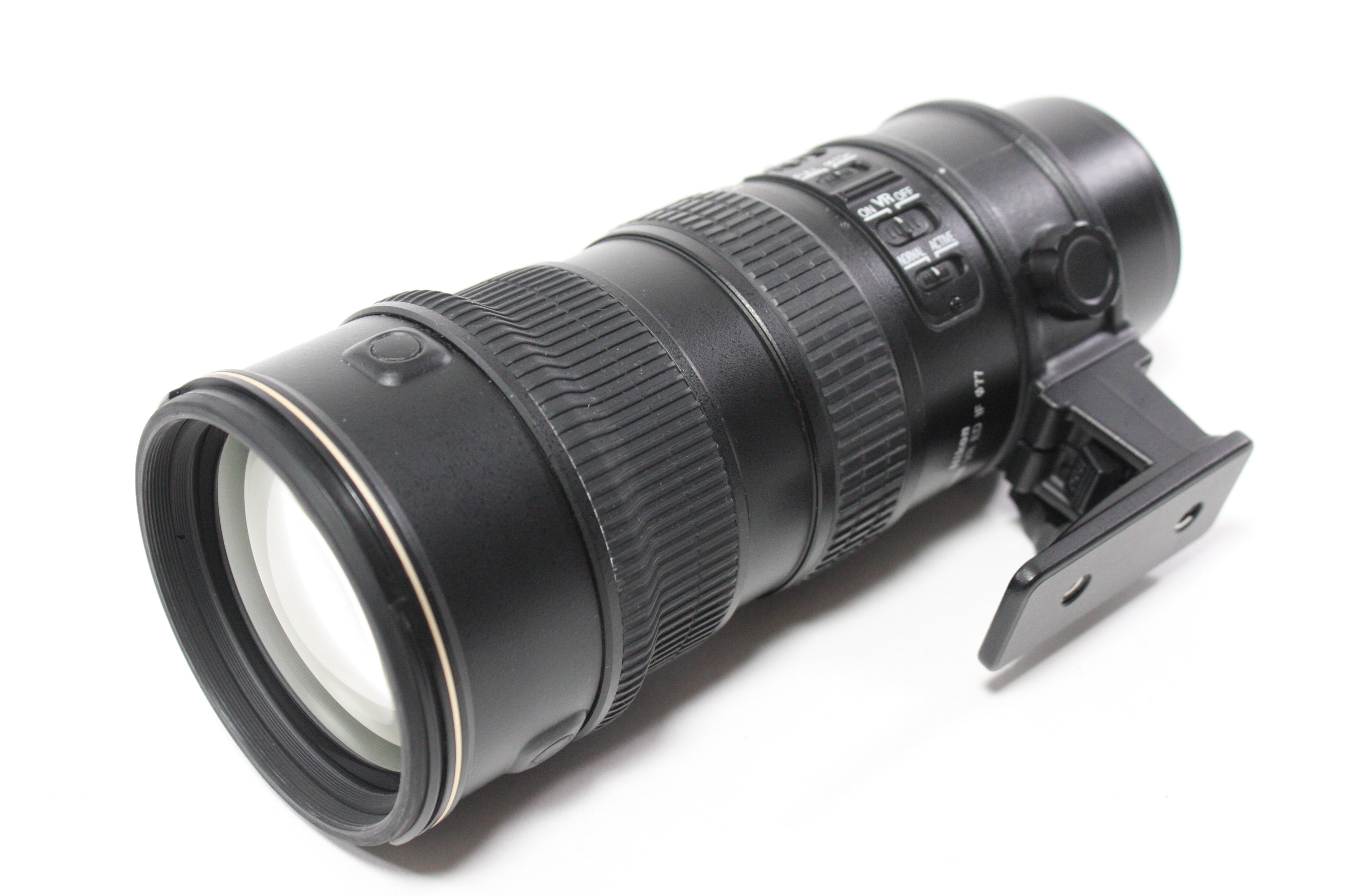 Nikon 70-200mm f/2.8 G VR AF-S Nikkor Lens for Nikon F Mount