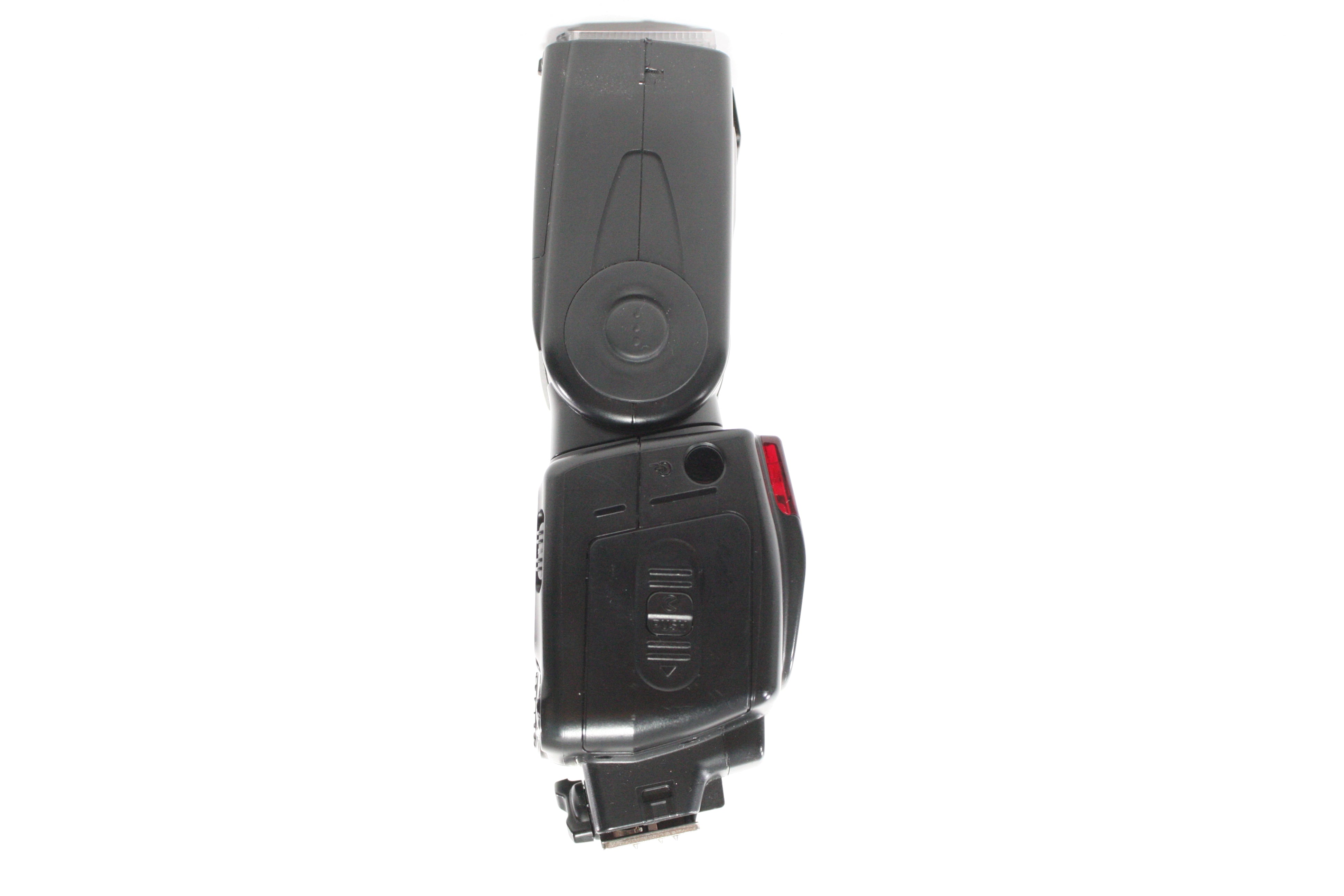 Nikon Speedlight SB-700