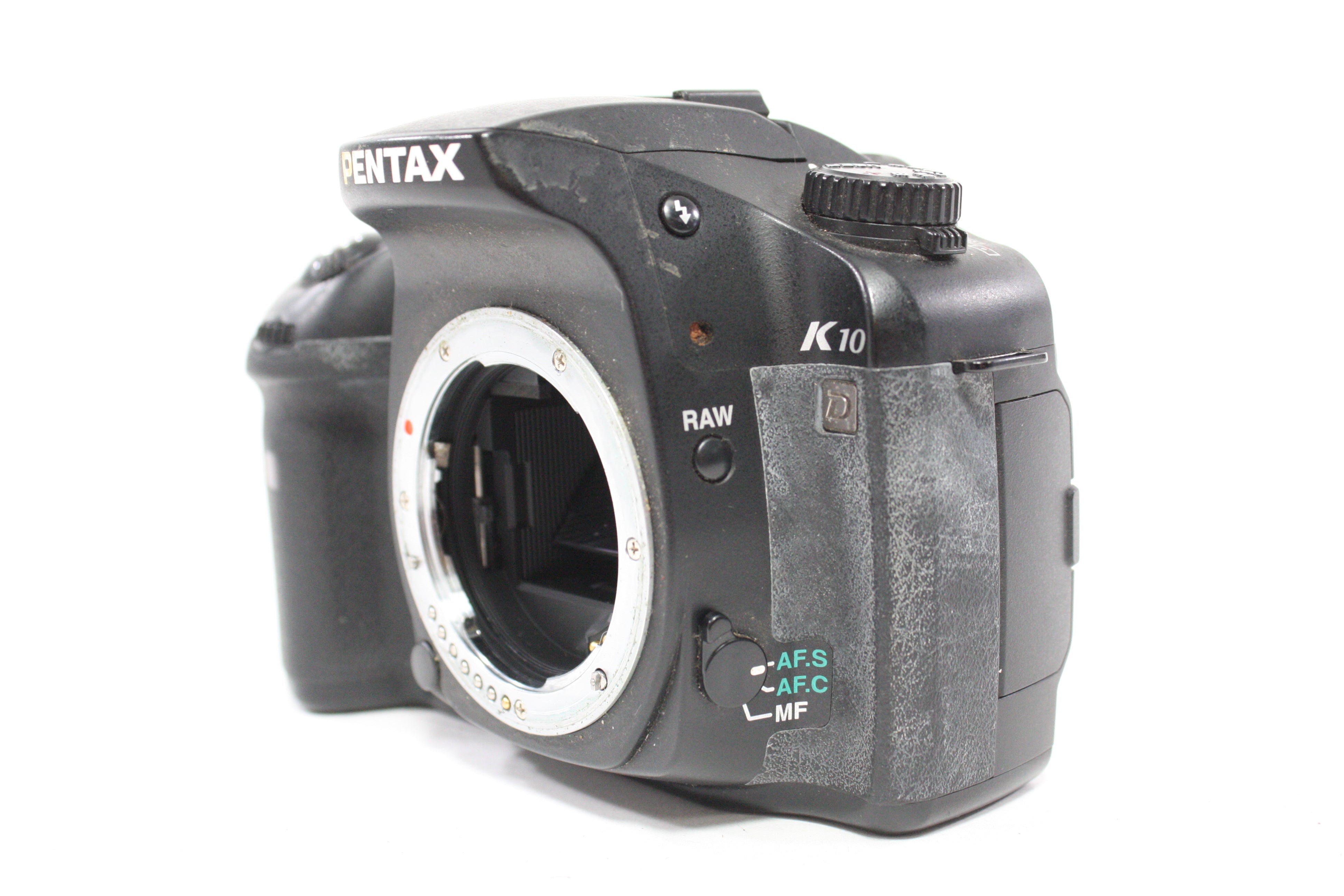 Pentax K10 D DSLR Camera with 18-55mm f/3.5-5.6 SMC Pentax-DA Lens with Shutter Count 6,783