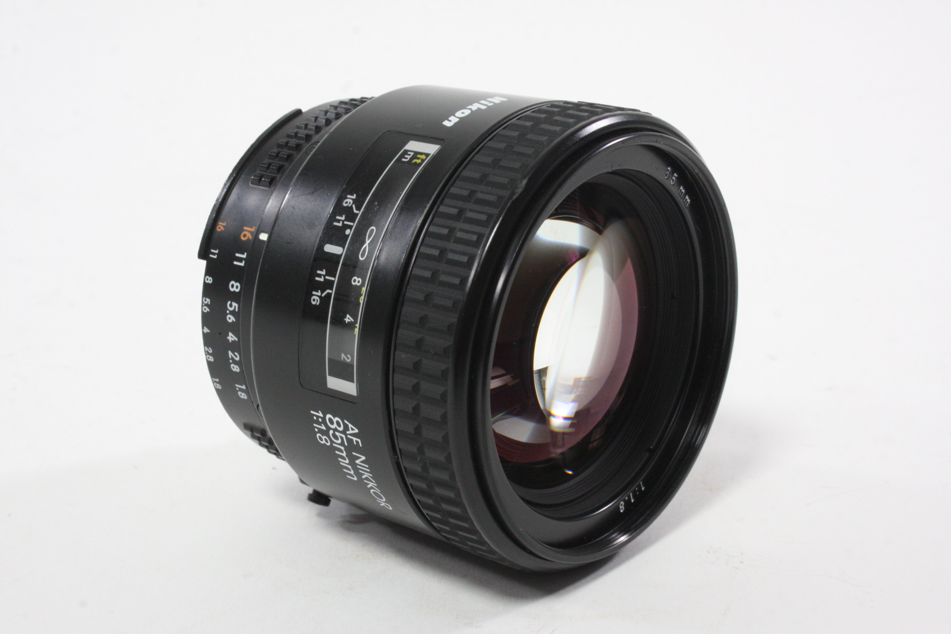 Nikon 85mm f/1.8 AF NIKKOR for Nikon F Mount