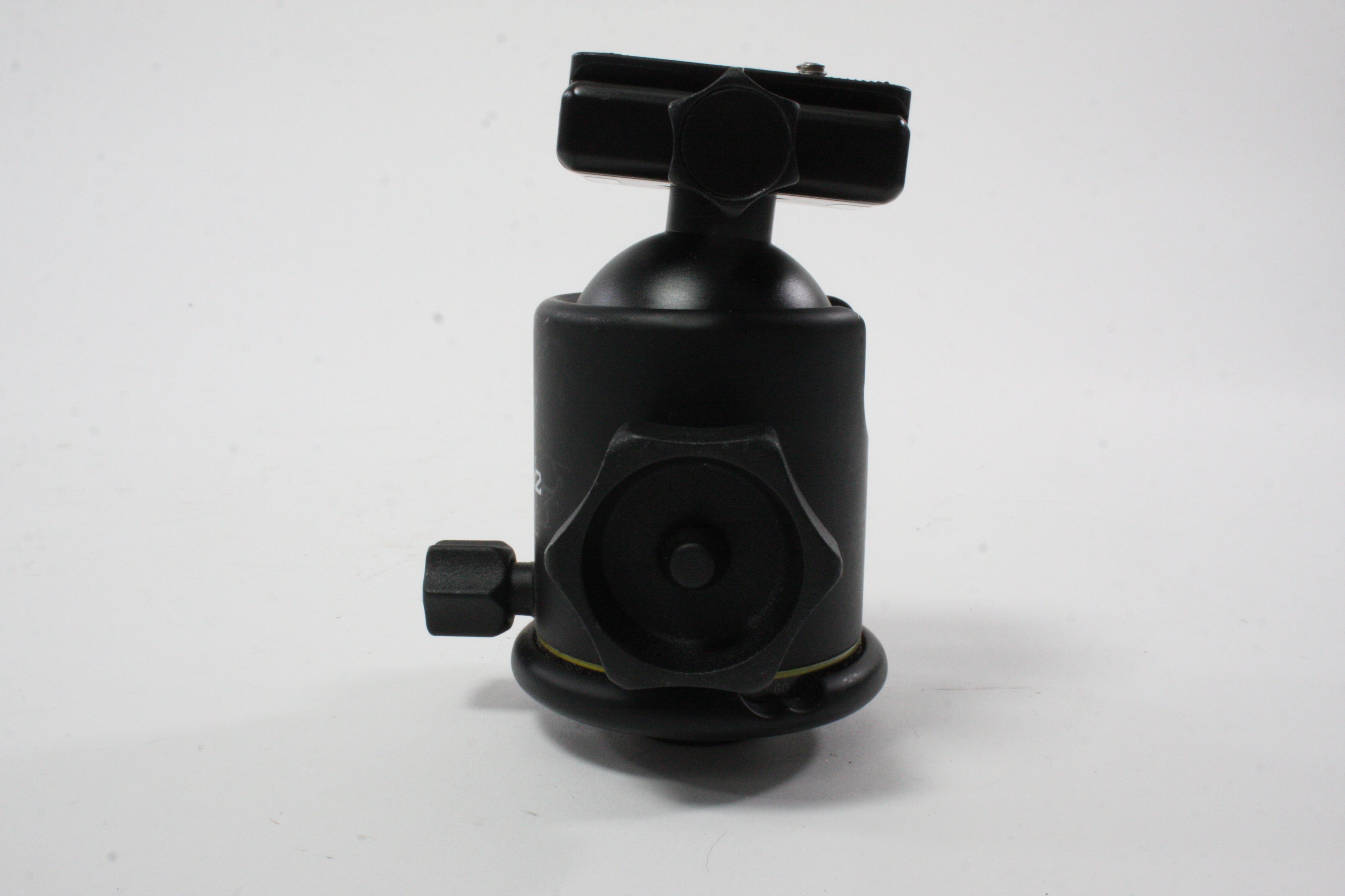 Induro BHD2 Ball Head with Arca-Swiss Plate